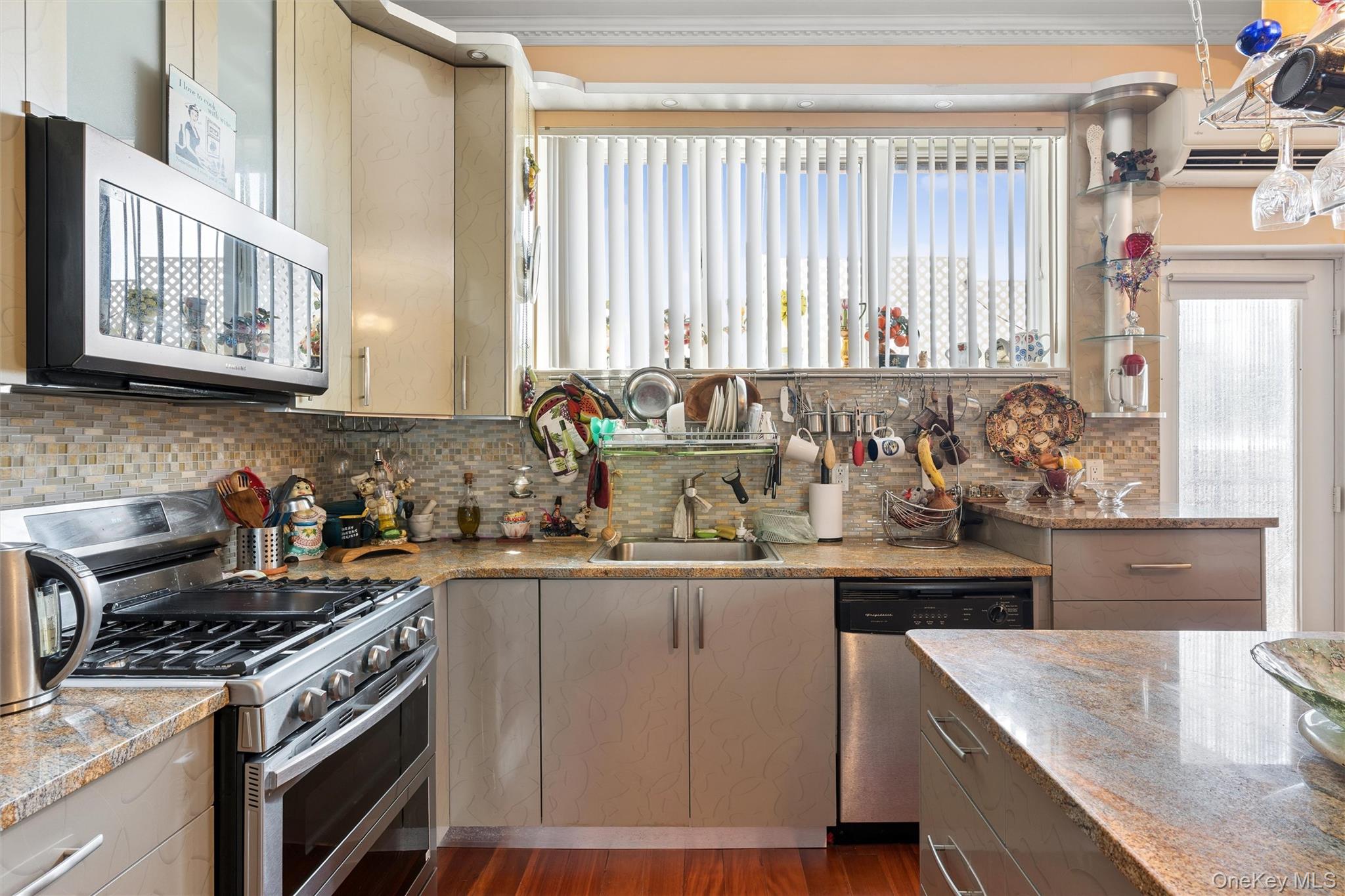 2370 62nd Street, Unit 3 photo 4