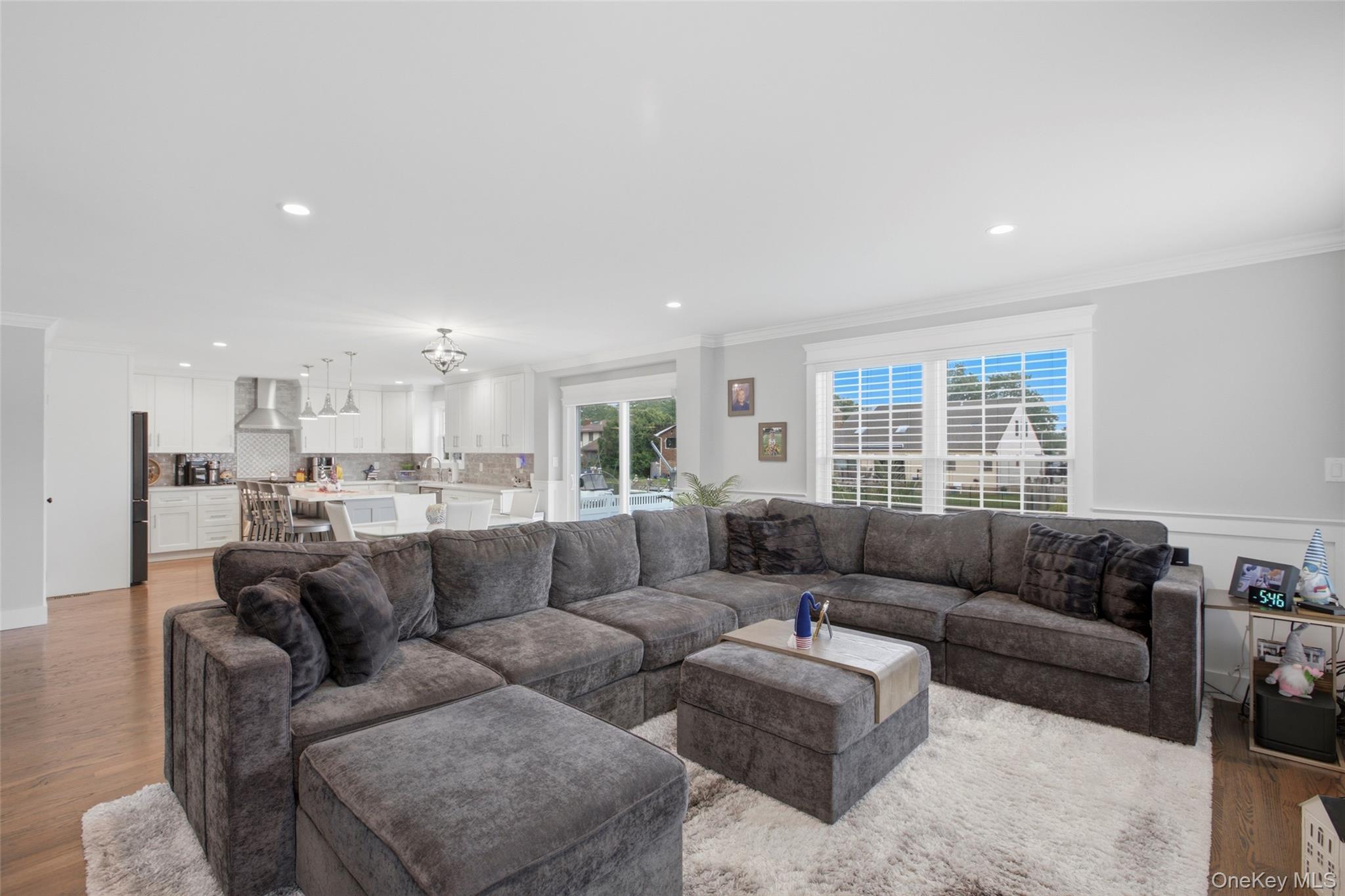 30 Berger Avenue – For Sale photo 20