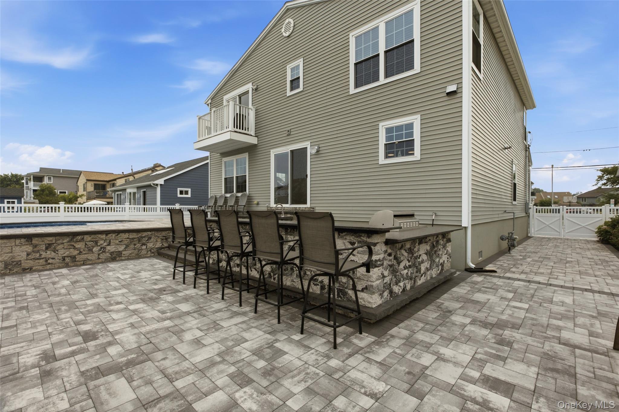 30 Berger Avenue – For Sale photo 12