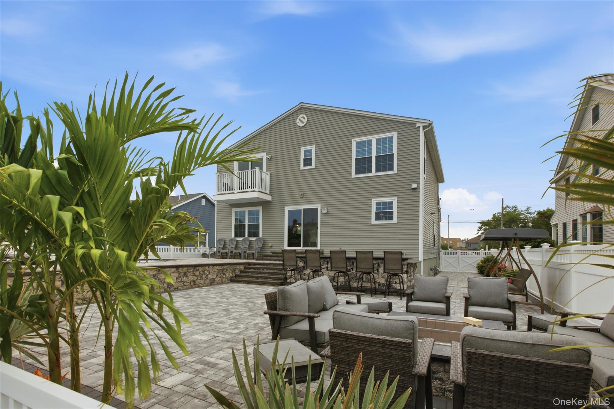 30 Berger Avenue – For Sale photo 16