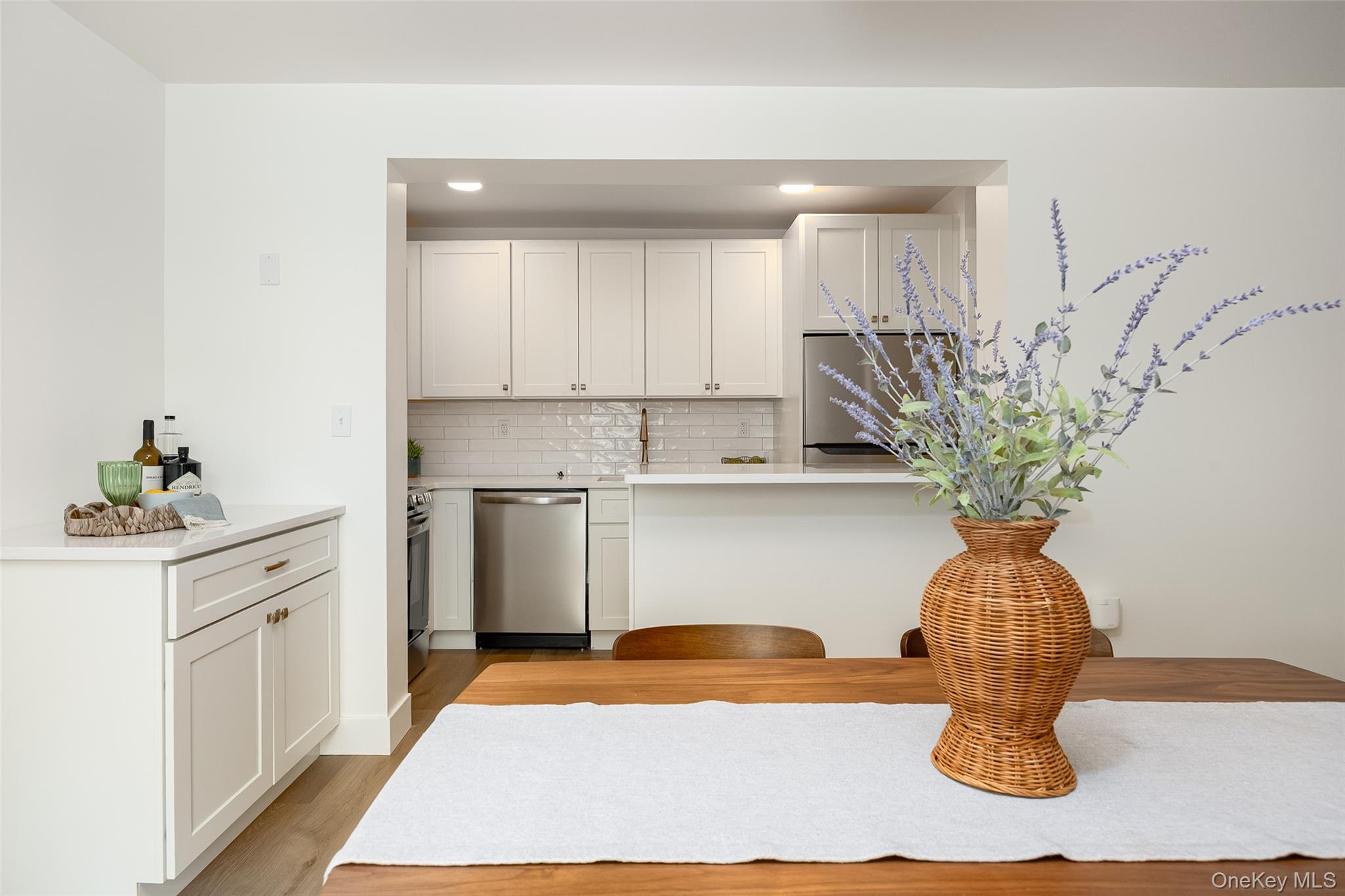 164 Rinaldi Boulevard, Unit C photo 8