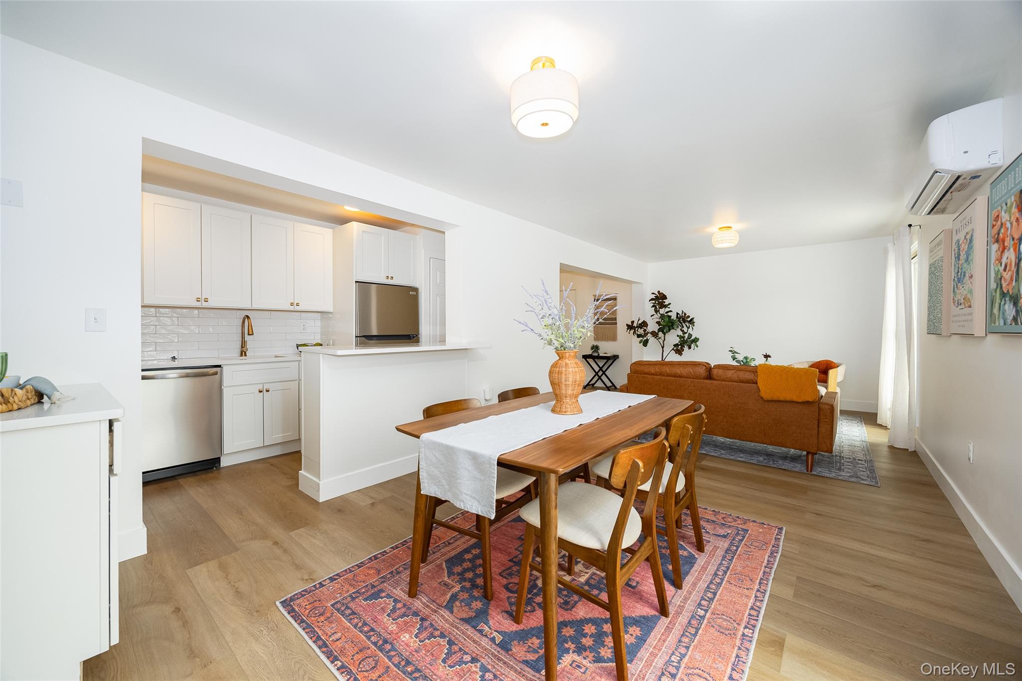 164 Rinaldi Boulevard, Unit C photo 7