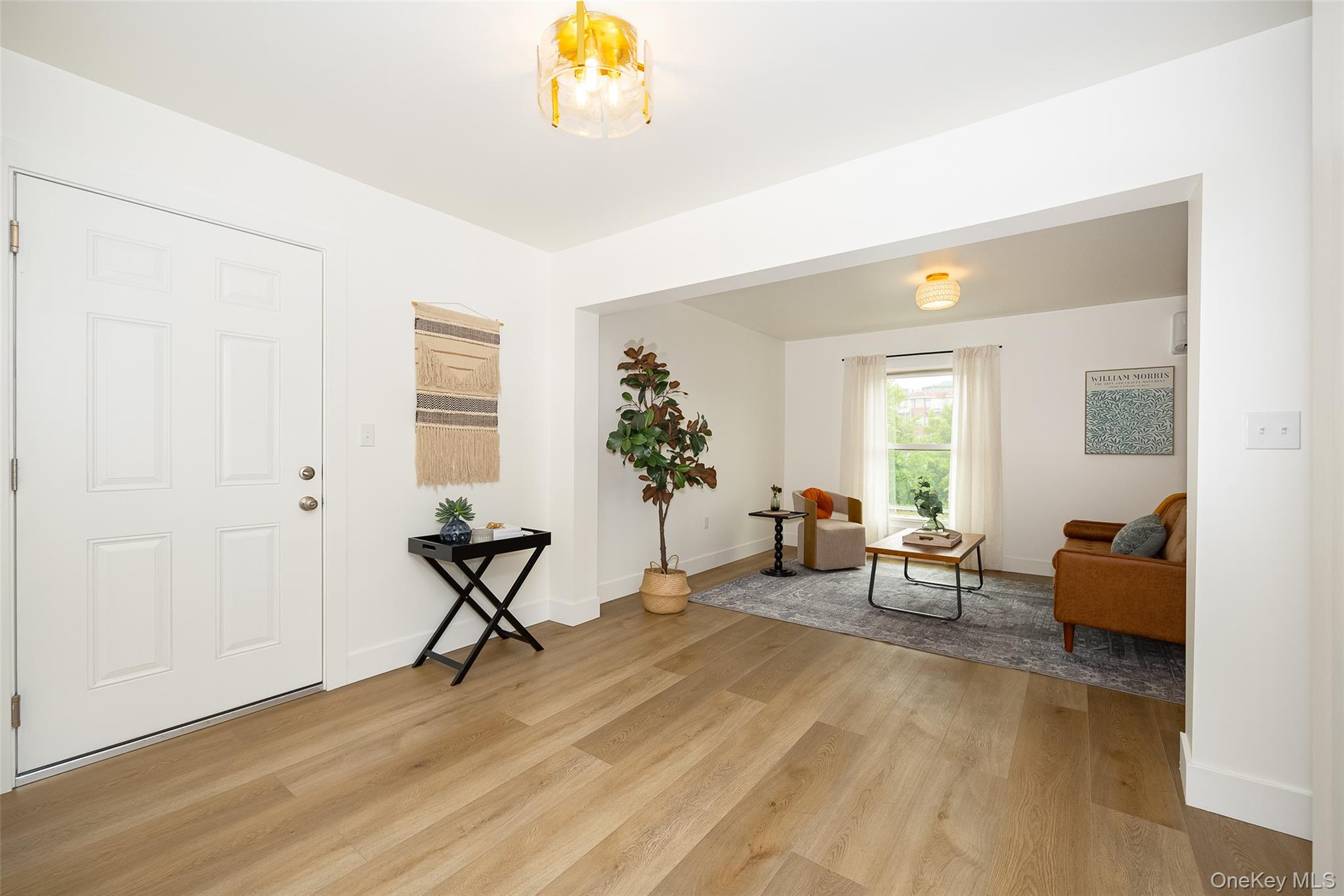164 Rinaldi Boulevard, Unit C photo 3