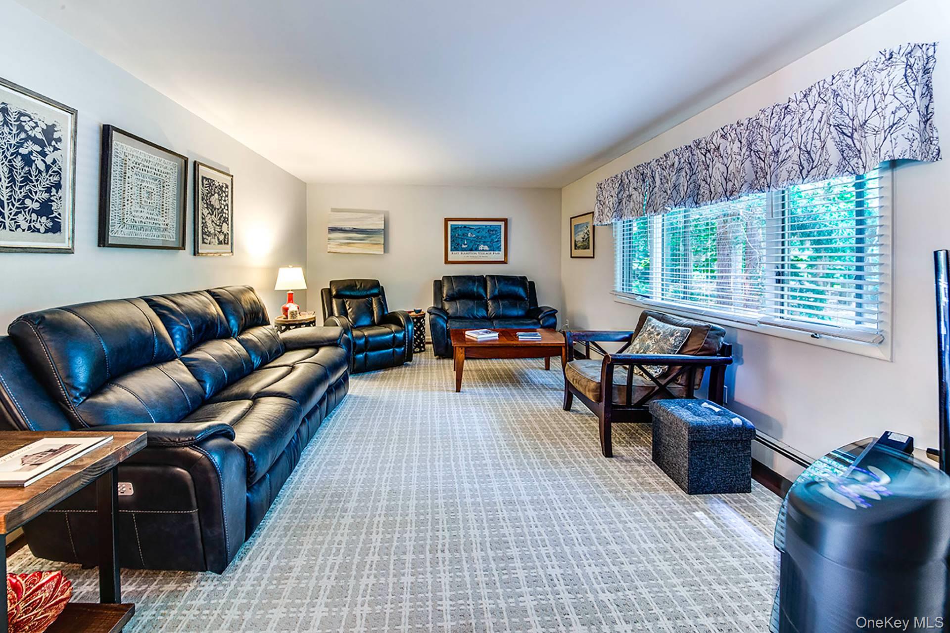 123 Montauk Boulevard – For Sale photo 6
