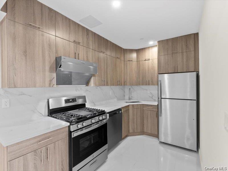 124-28 Queens Blvd, Unit 9A photo 6