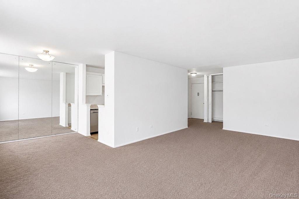 84-29 153rd Avenue, Unit 5A photo 6