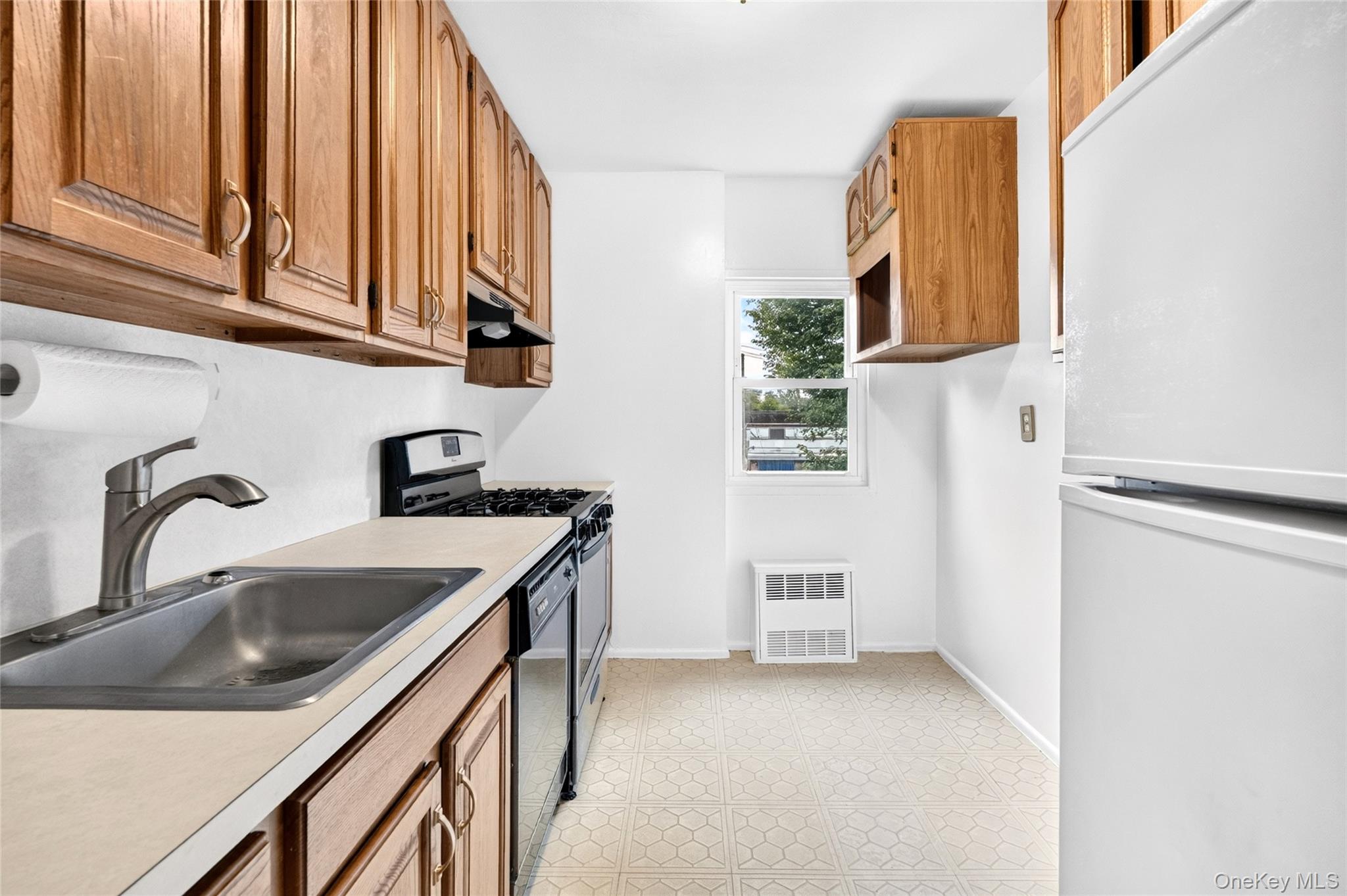 95 Wiltshire Road, Unit C 16 photo 13