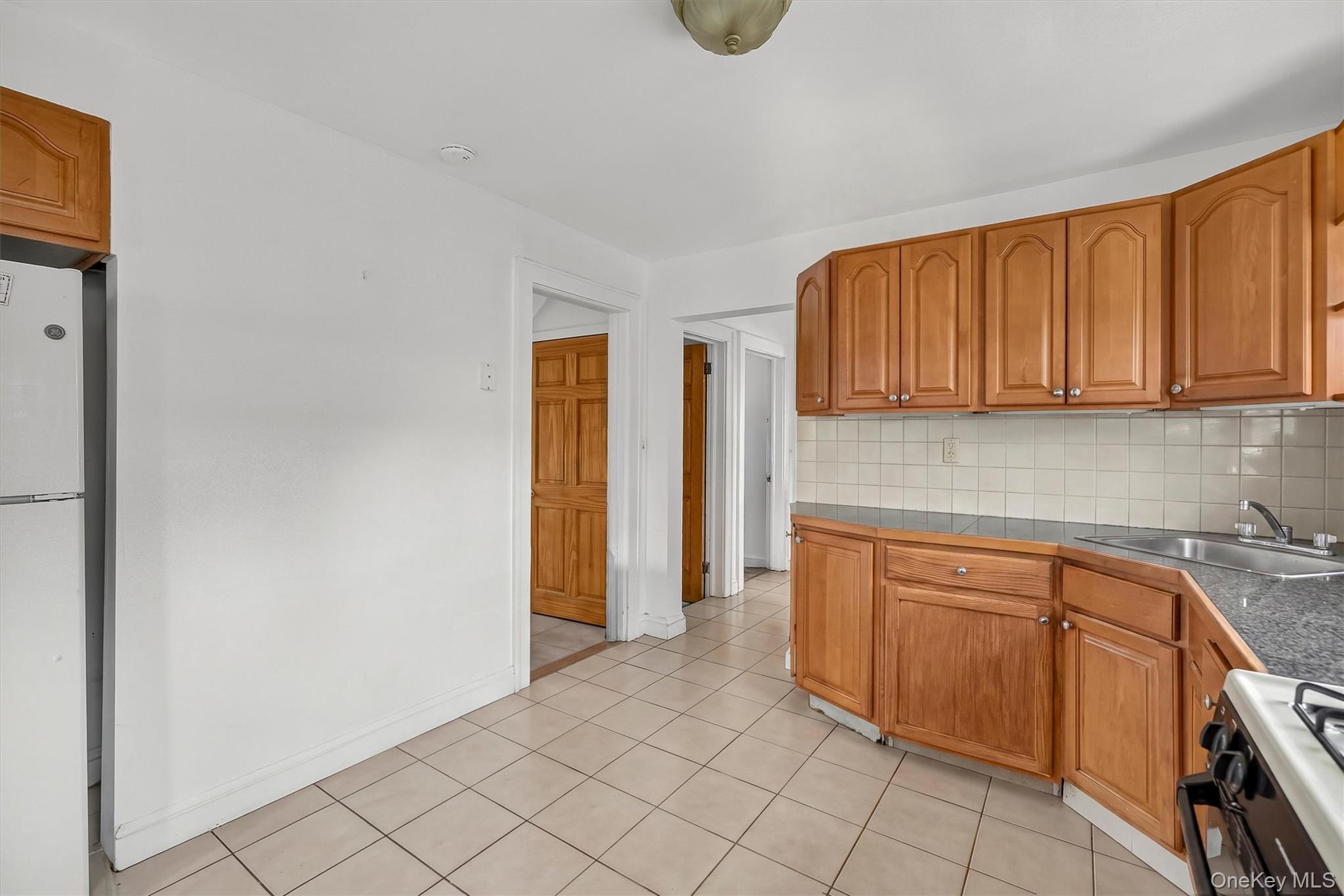 25 Fremont Street – For Sale photo 12