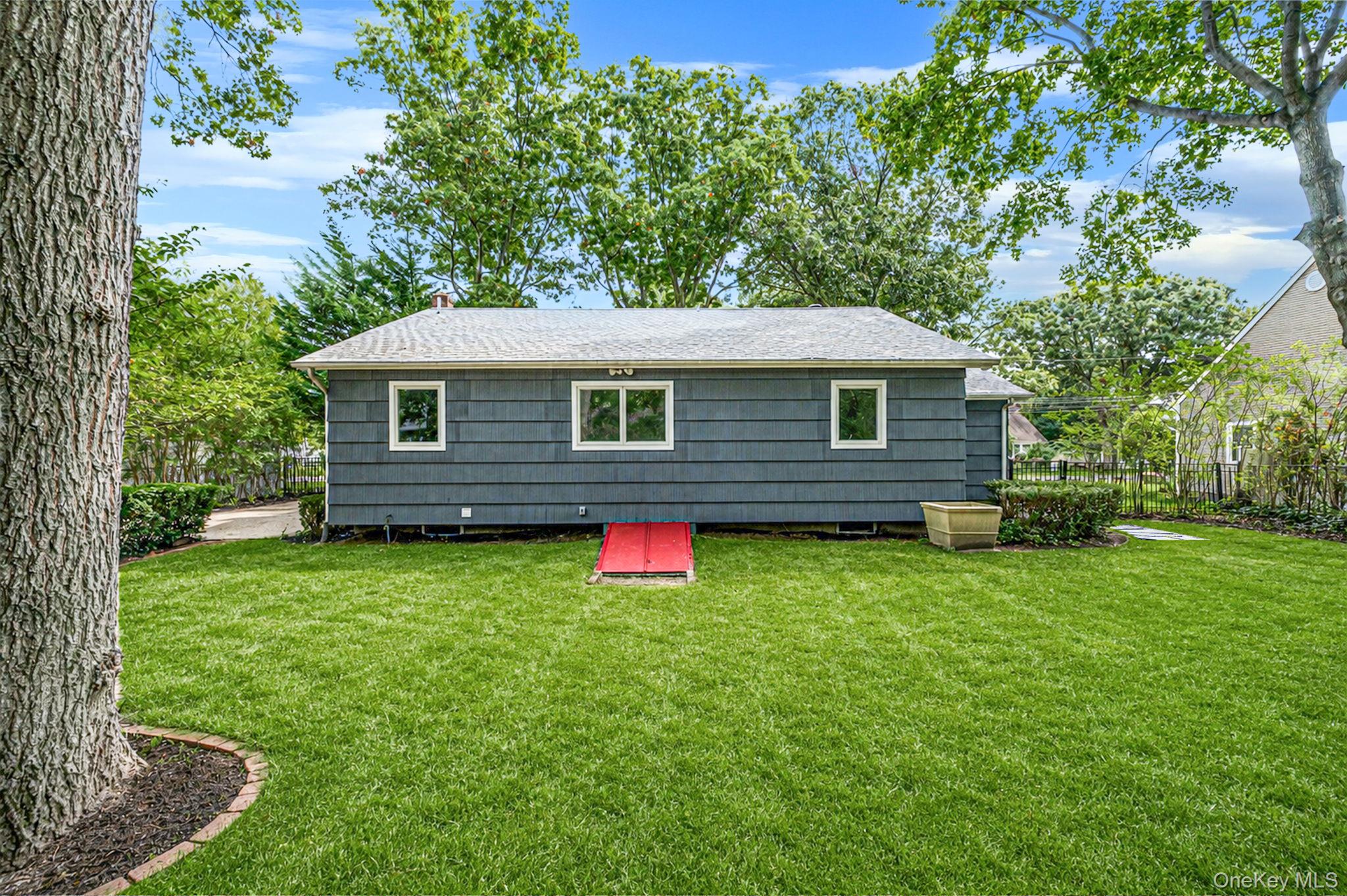 194 Phyllis Drive – For Sale photo 26