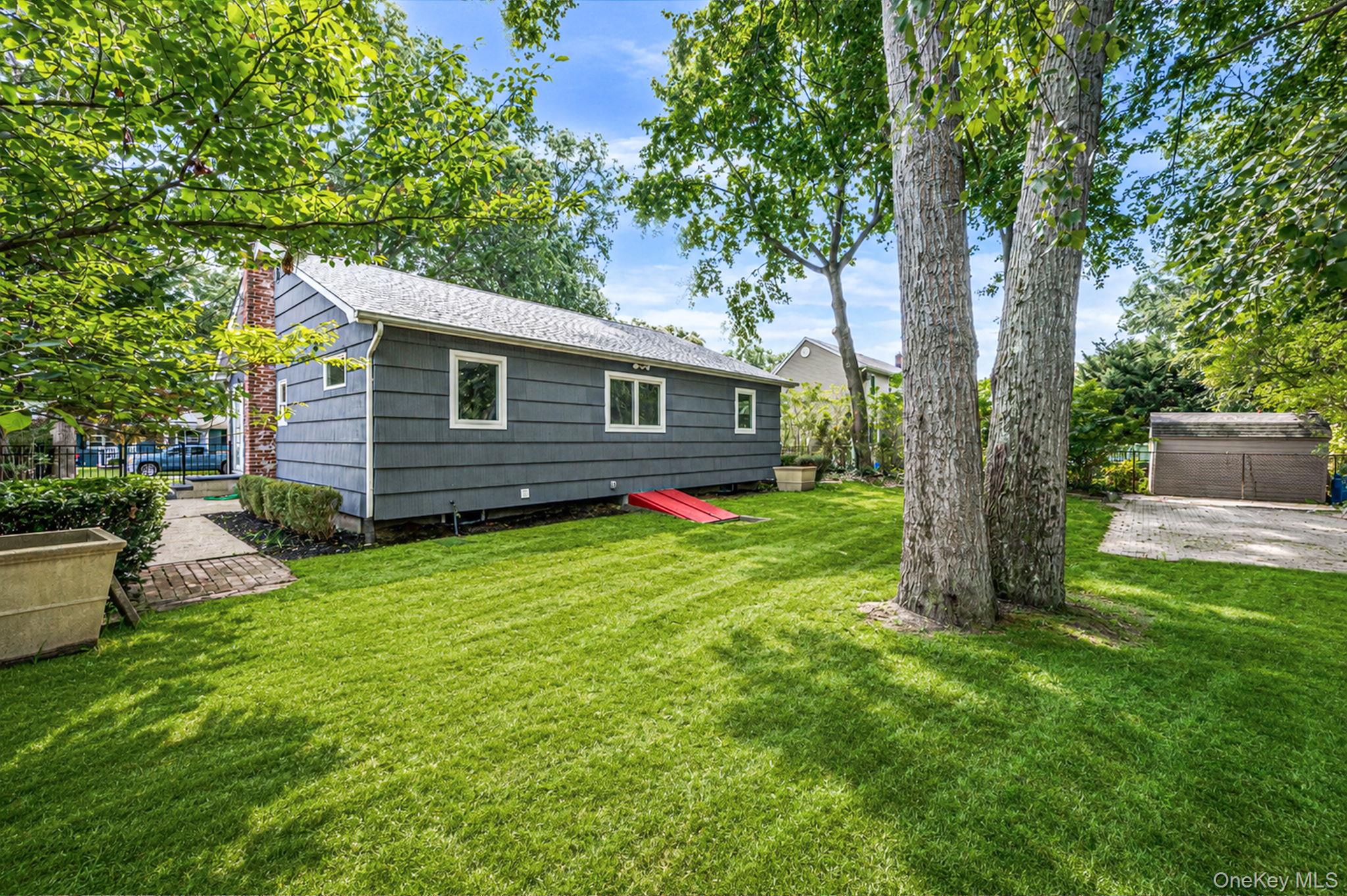 194 Phyllis Drive – For Sale photo 28