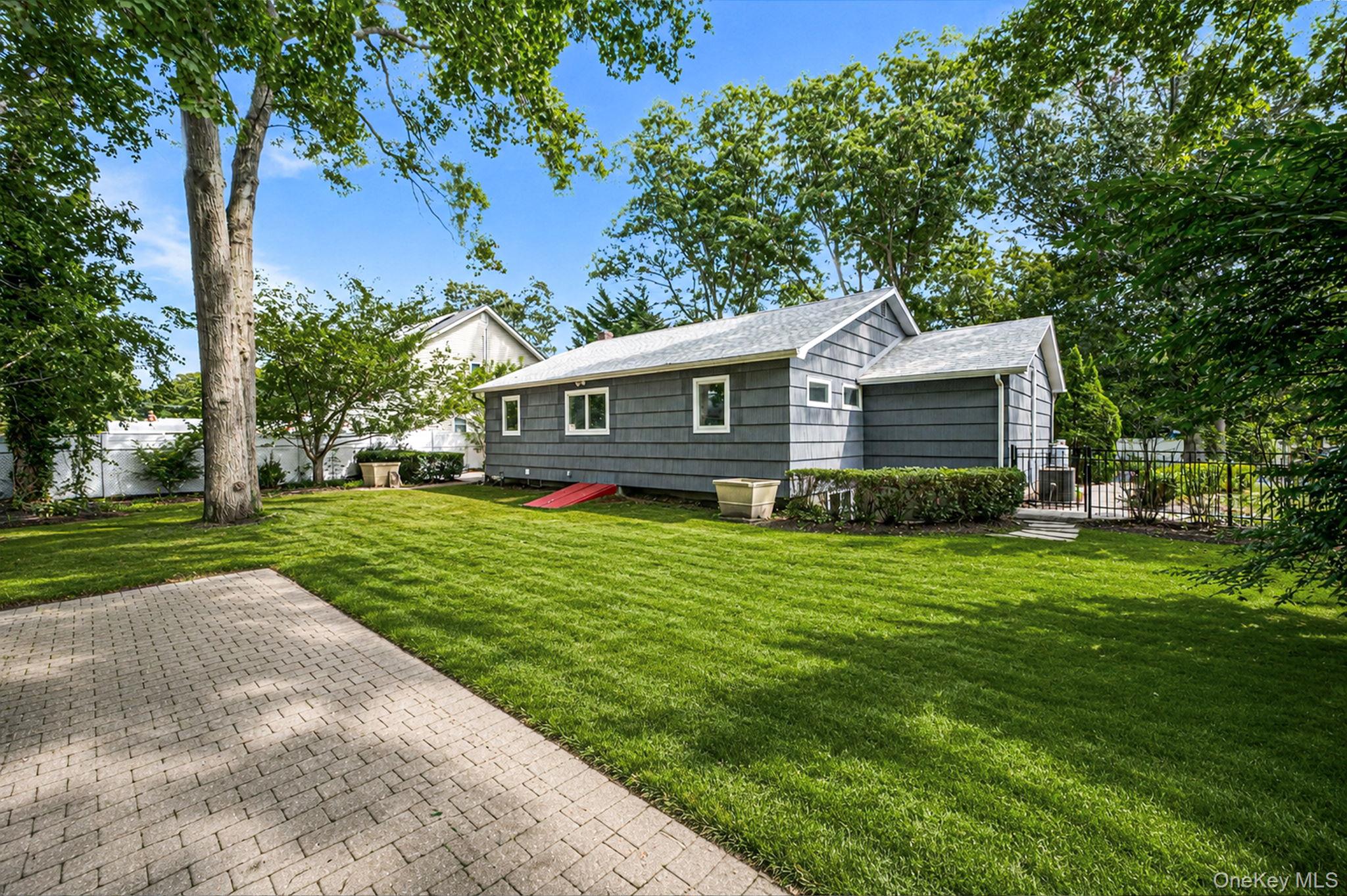 194 Phyllis Drive – For Sale photo 25