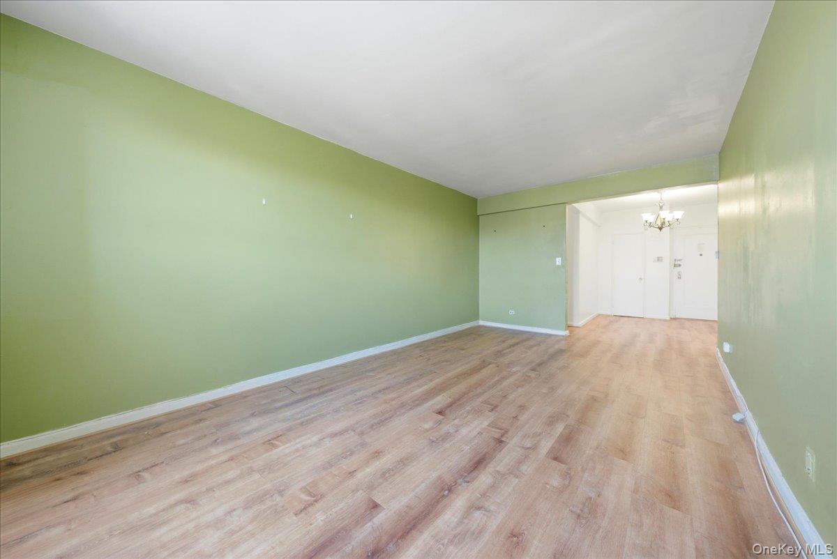 50 Kenilworth Place, Unit 6M photo 8