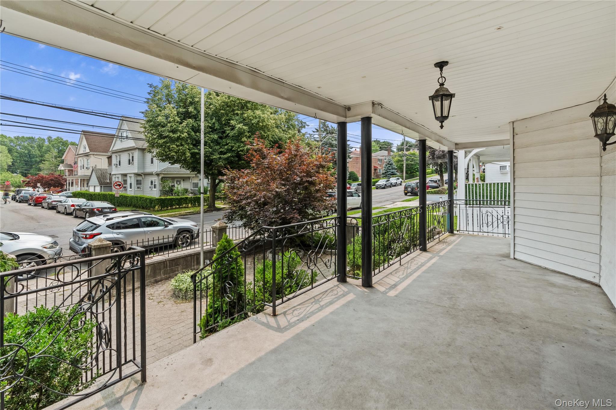 743 Palisade Avenue – For Sale photo 2
