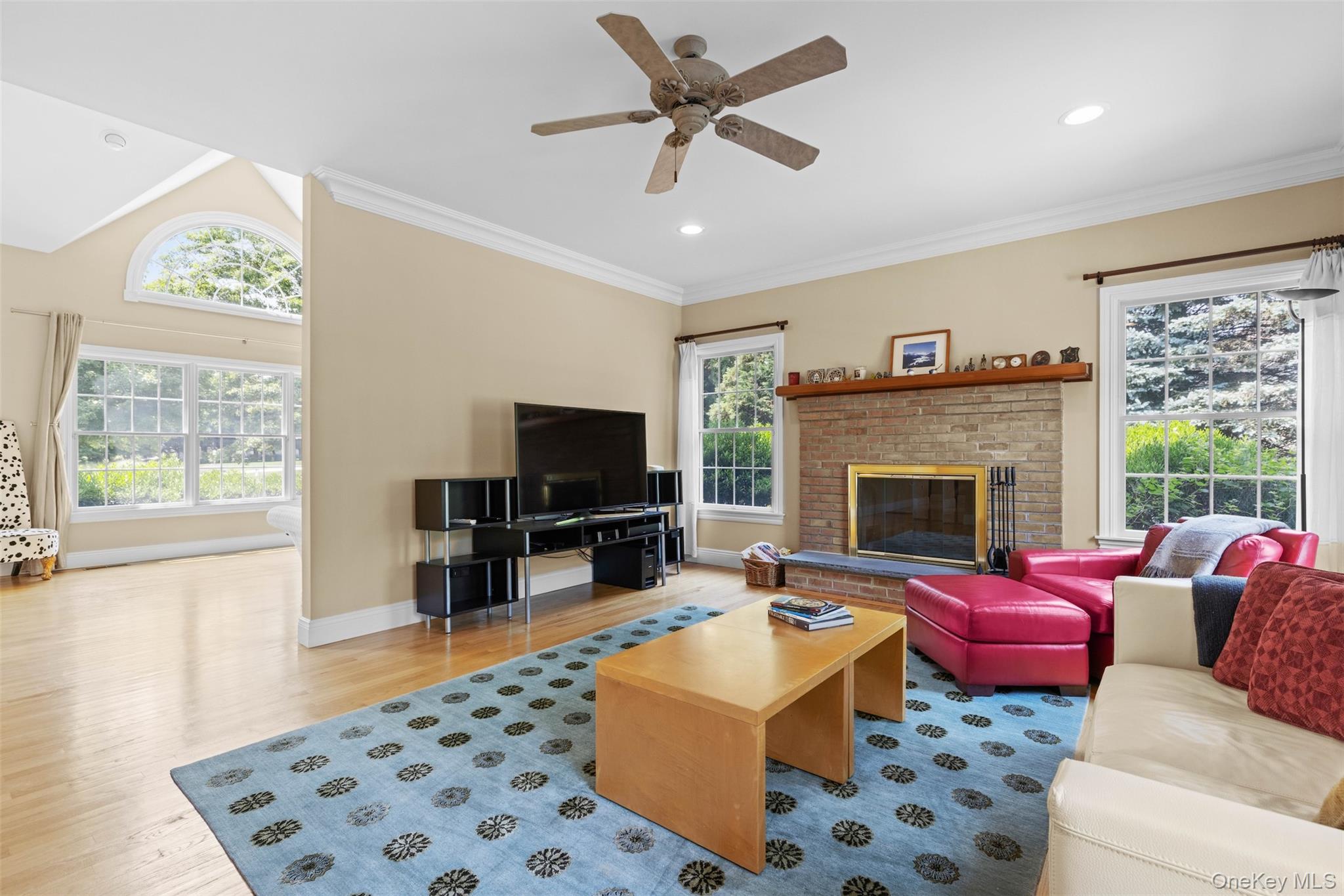90 Caiola Court – For Sale photo 7
