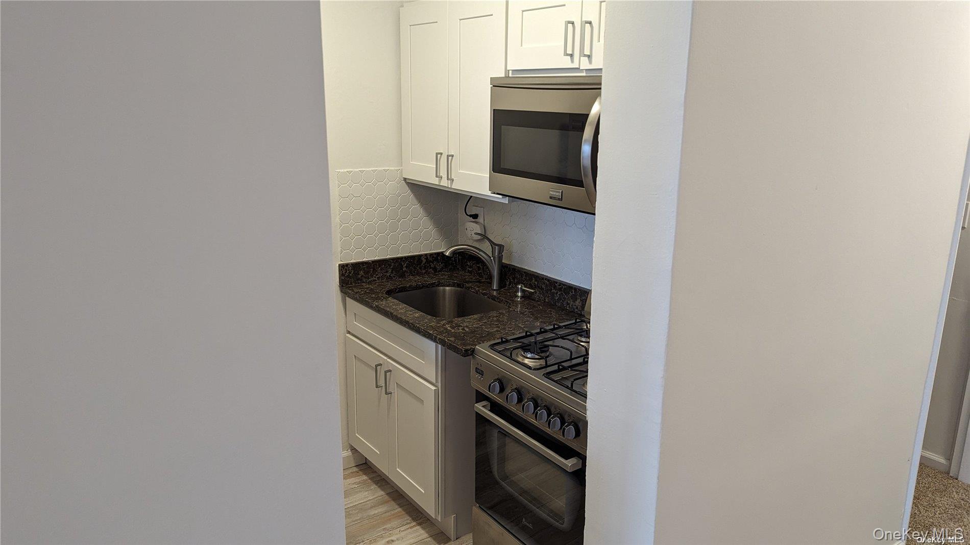 1 East Broadway, Unit 4B photo 9