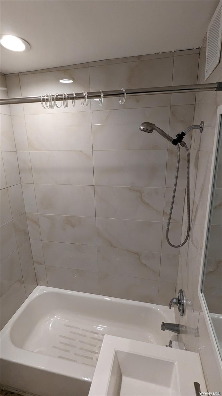1 East Broadway, Unit 4B photo 15