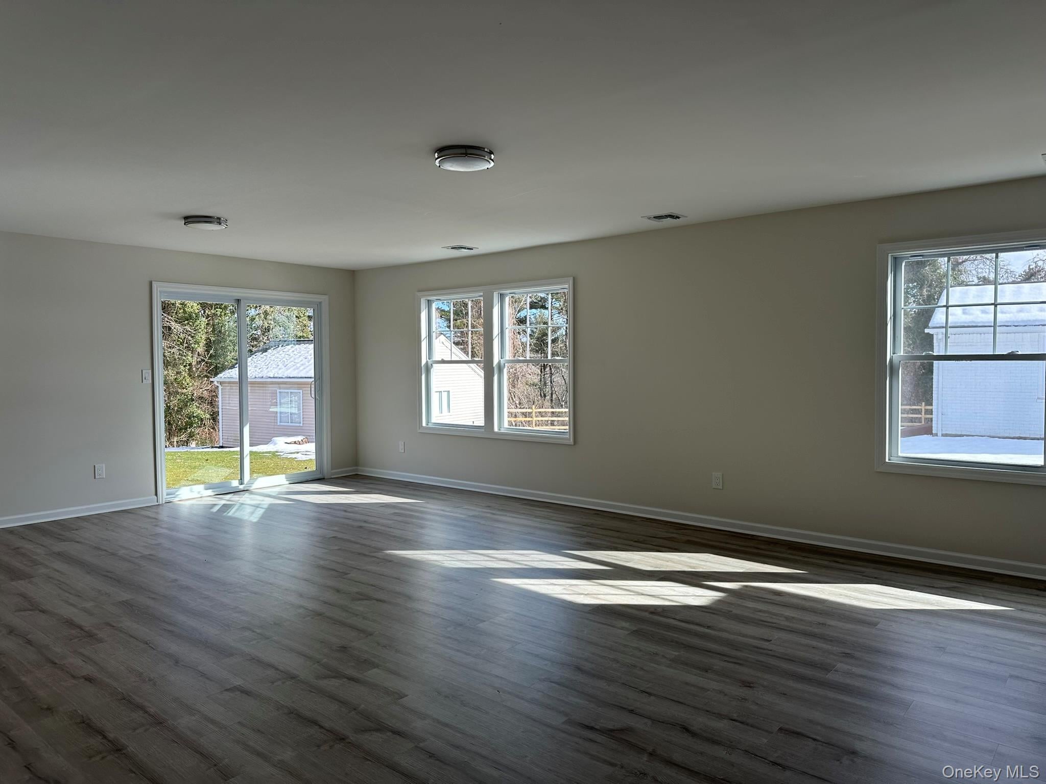 125 W Main Street – For Sale photo 38