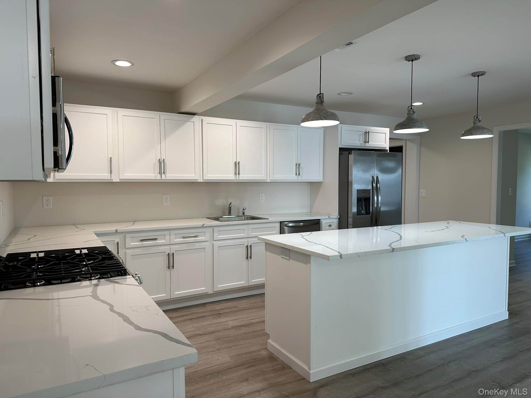 125 W Main Street – For Sale photo 35
