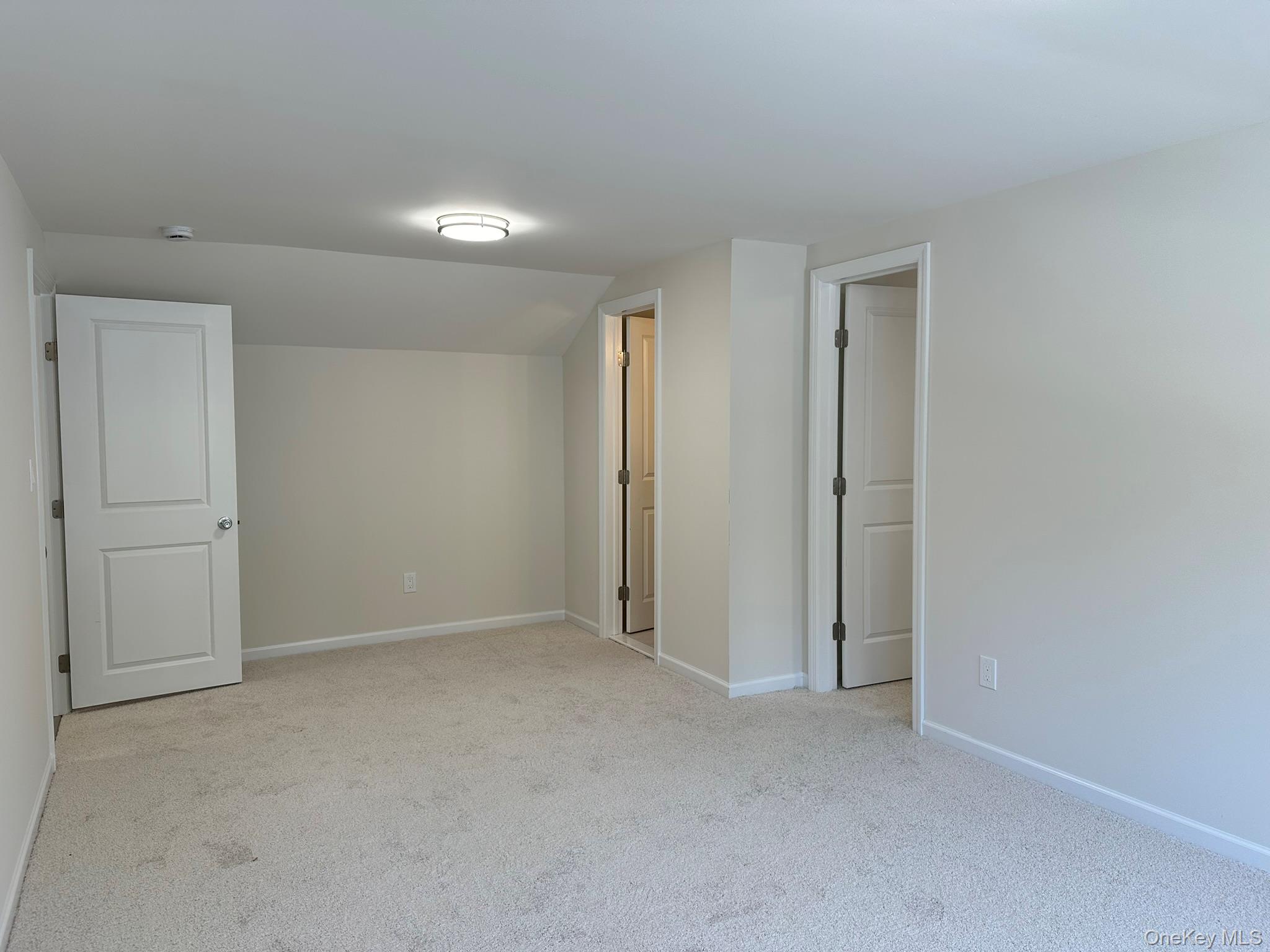 125 W Main Street – For Sale photo 22
