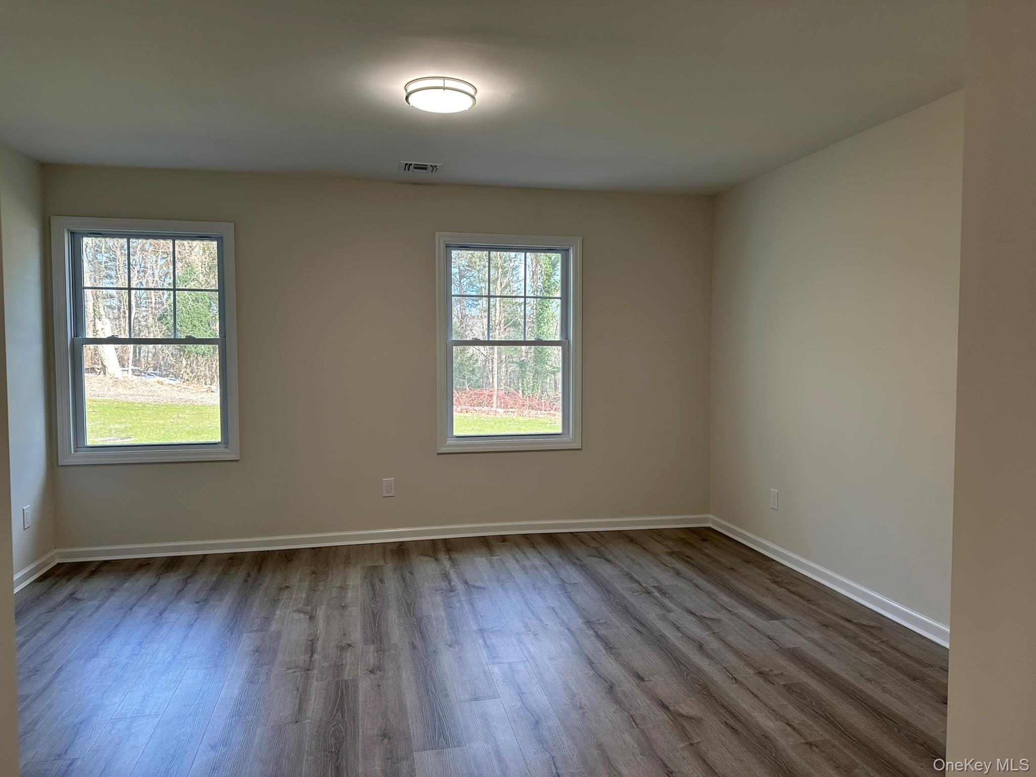 125 W Main Street – For Sale photo 37