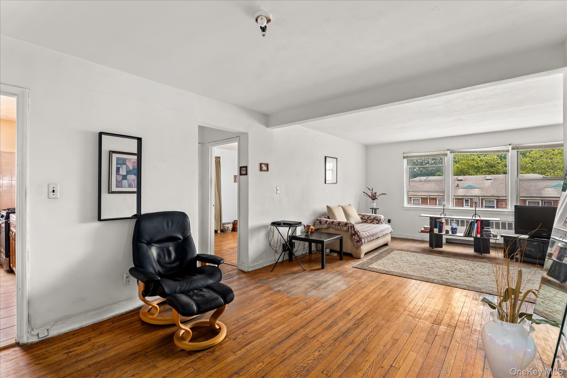 138-29 68th Drive, Unit 3C photo 3