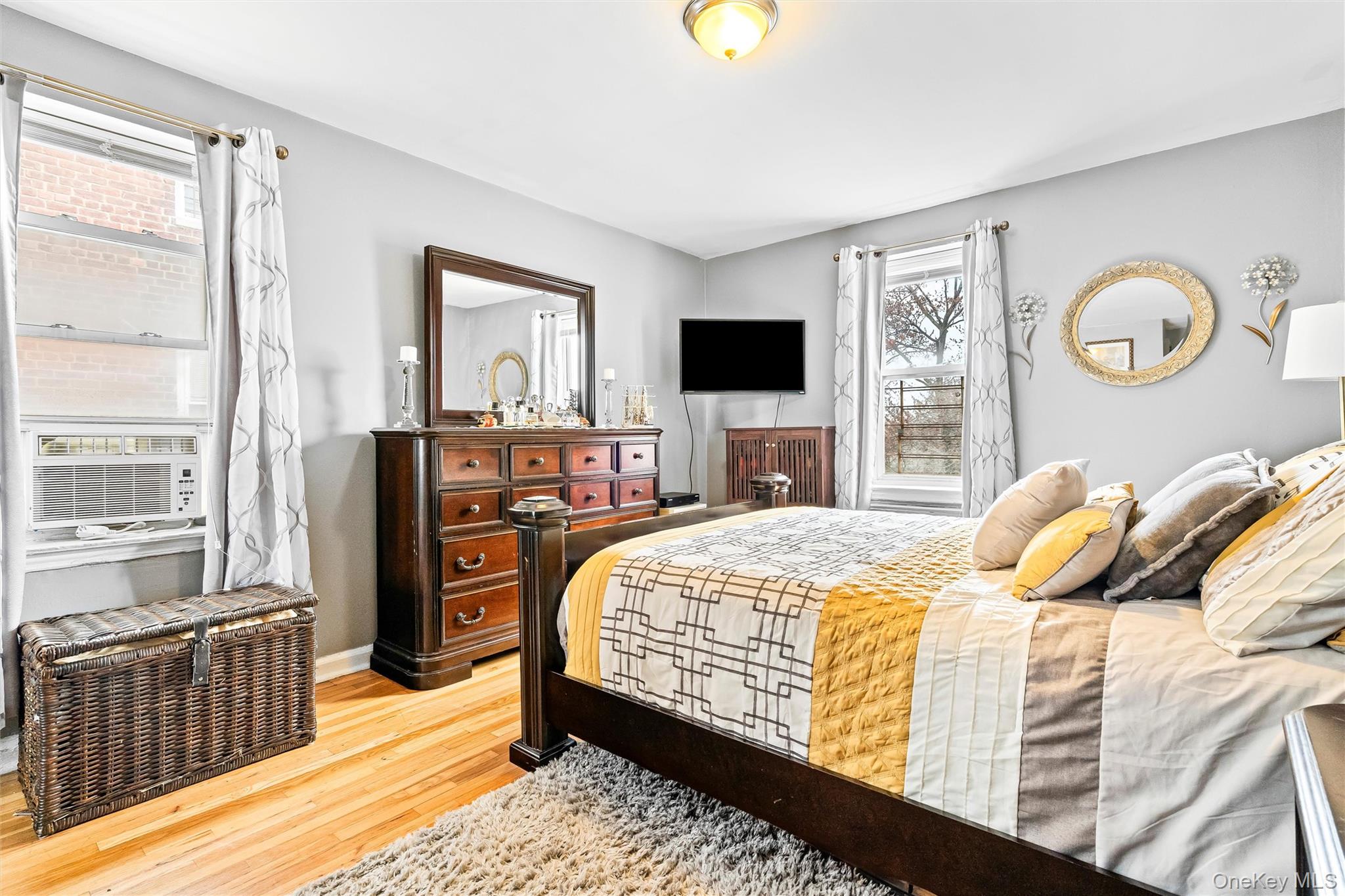 2080 Barnes Avenue, Unit 4A photo 22