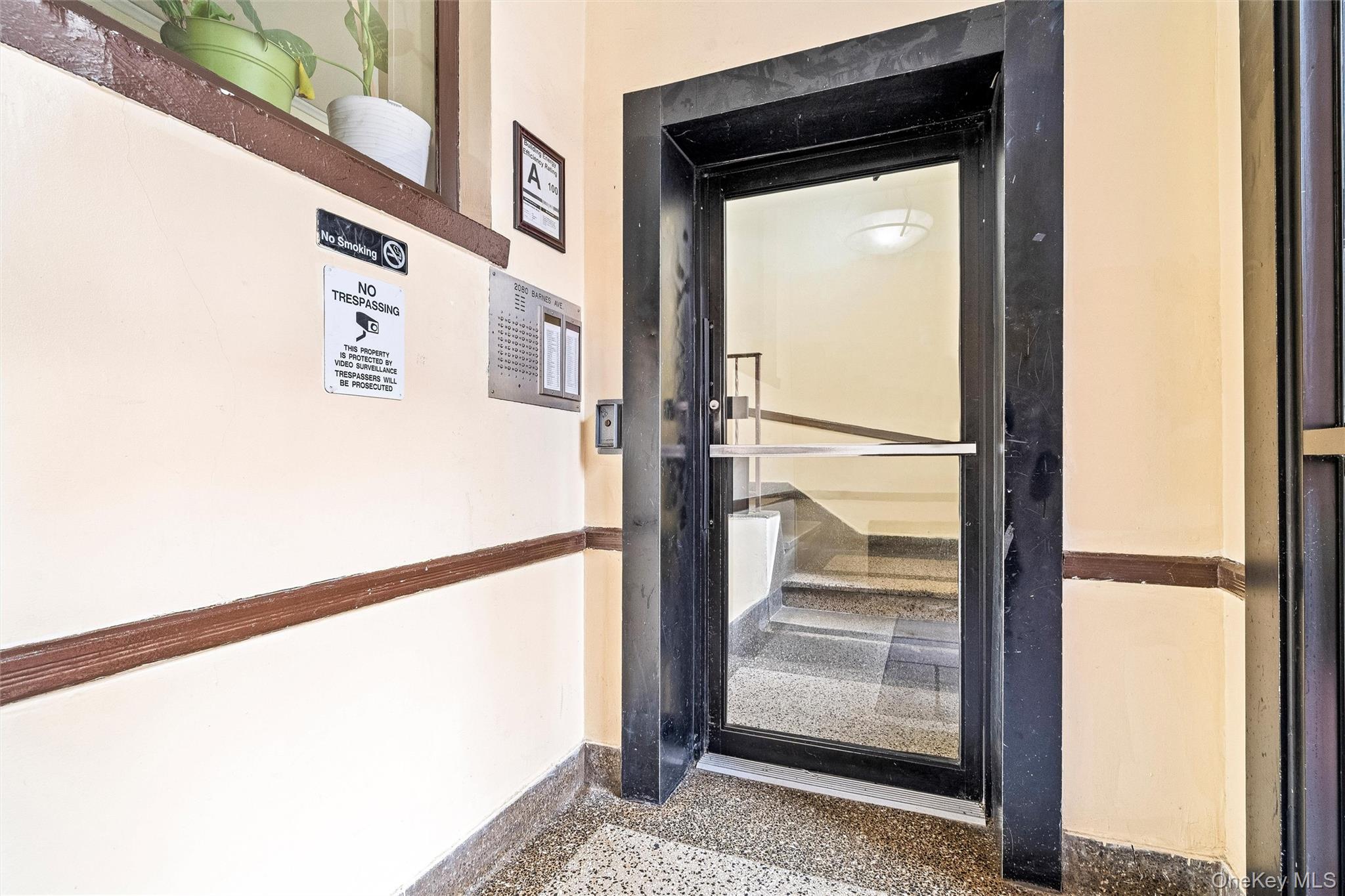 2080 Barnes Avenue, Unit 4A photo 4