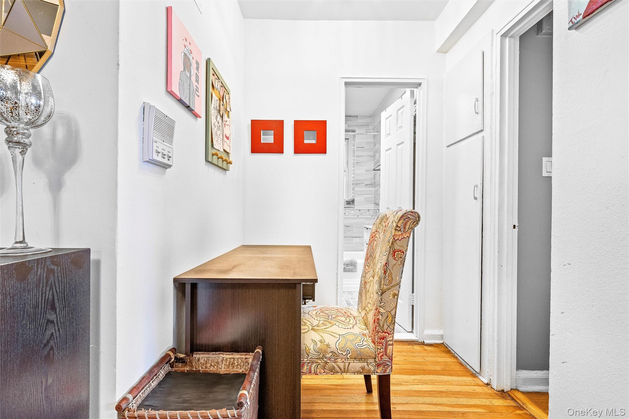 2080 Barnes Avenue, Unit 4A photo 25