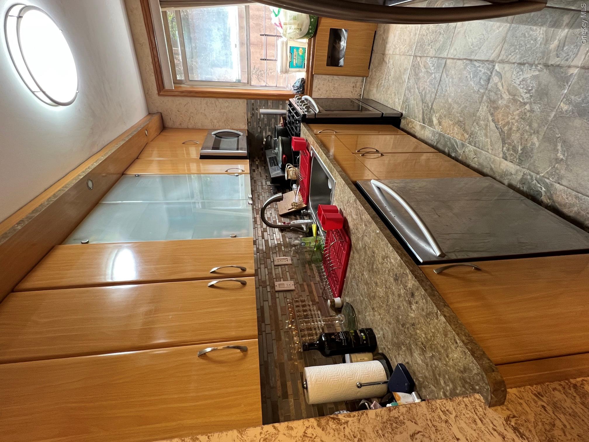 64-74 Saunders Street, Unit 1E photo 5