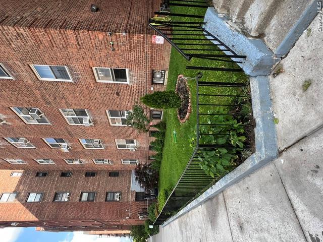 64-74 Saunders Street, Unit 1E photo 6