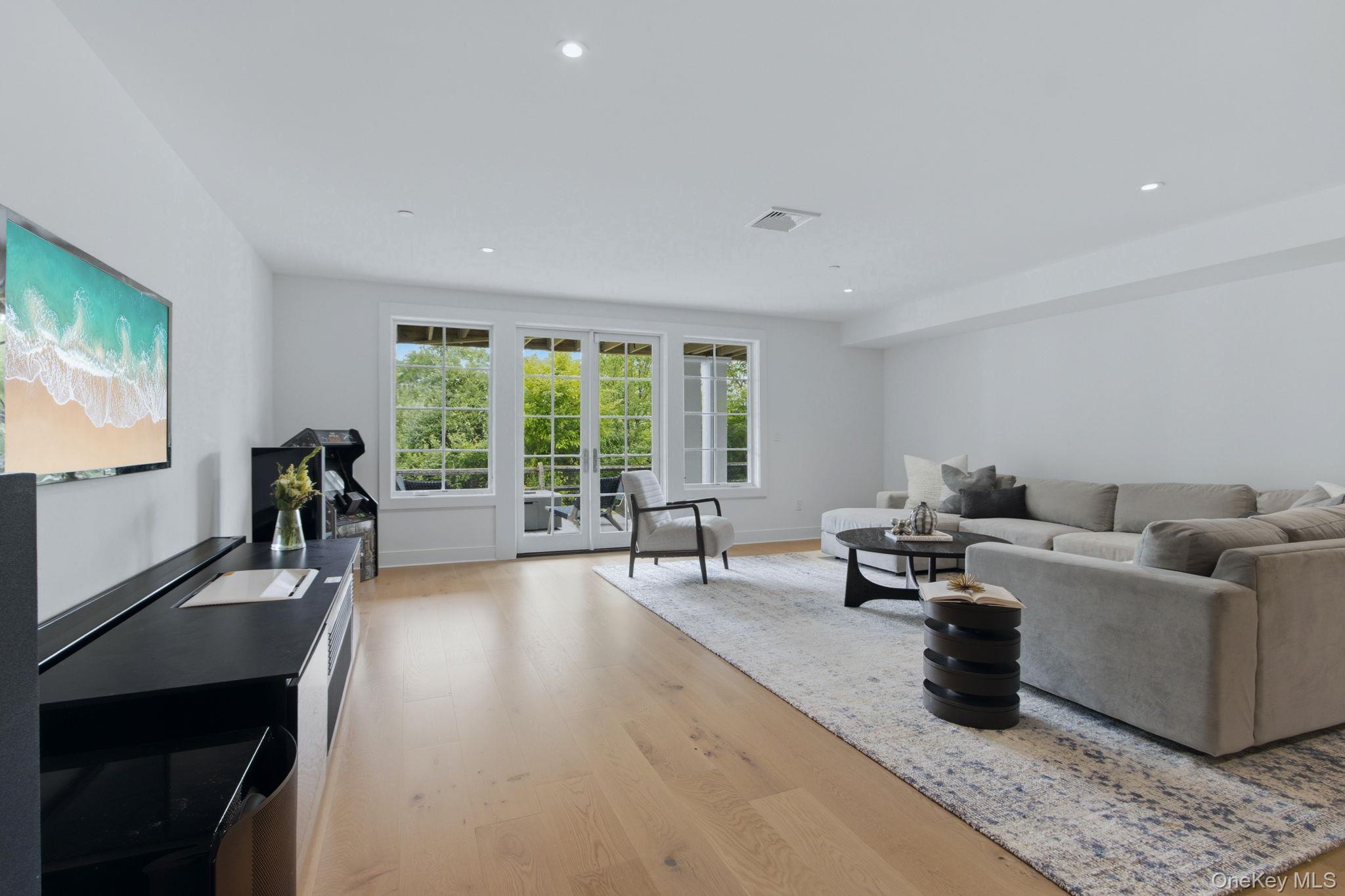 4 Primrose Lane – For Sale photo 41