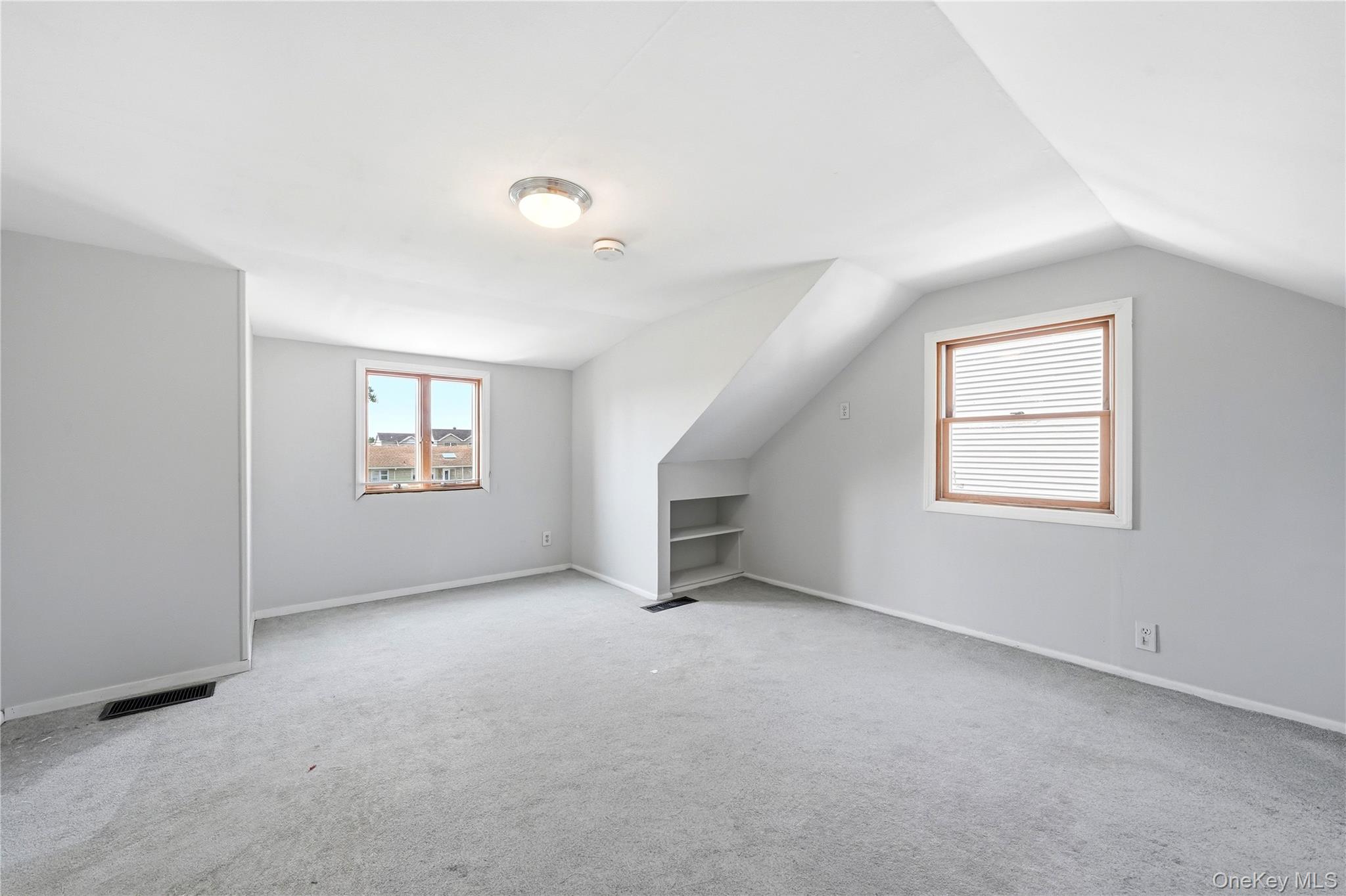 4 Flint Road – For Sale photo 24