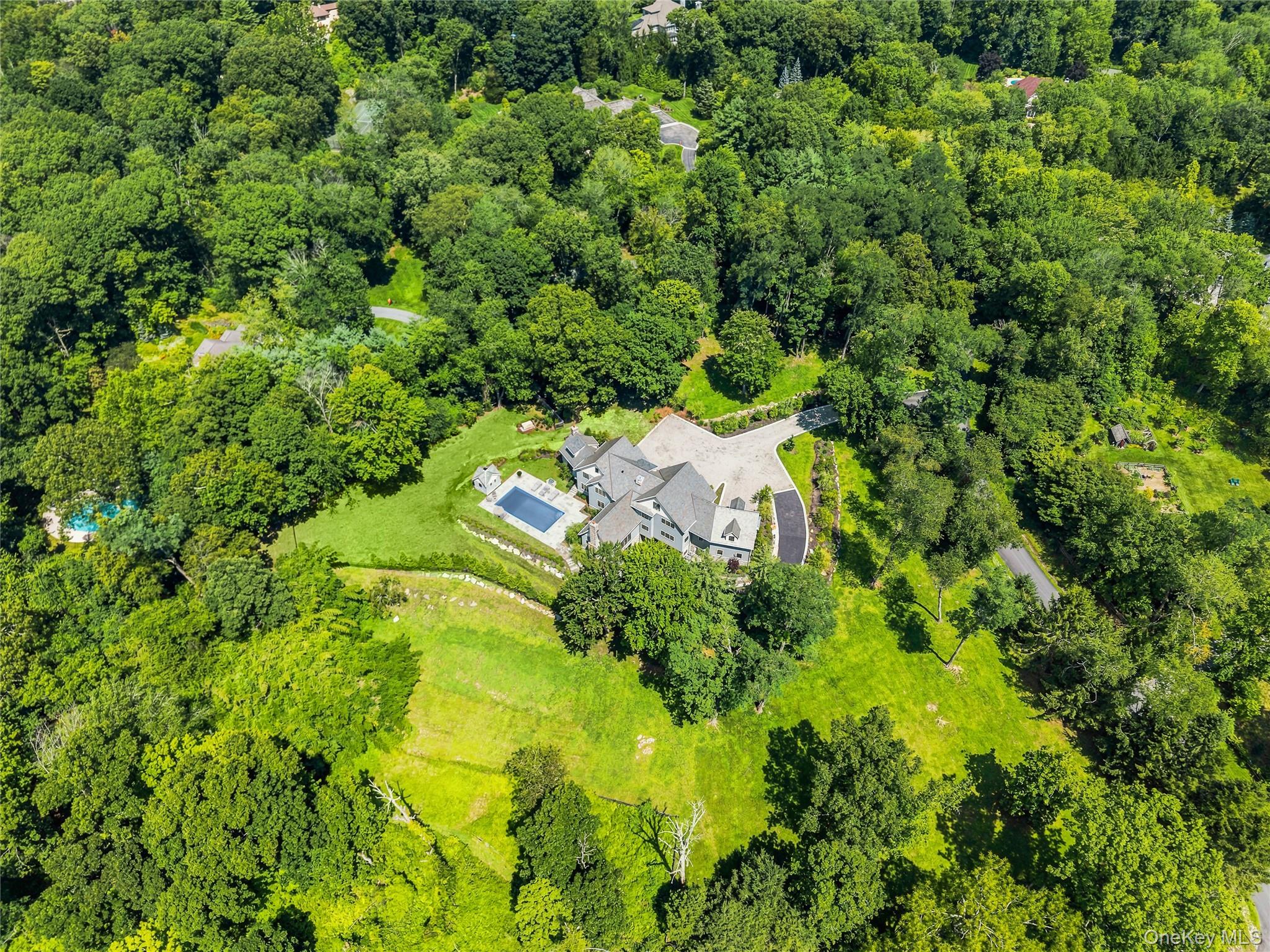 2 Barry Court – For Sale photo 32