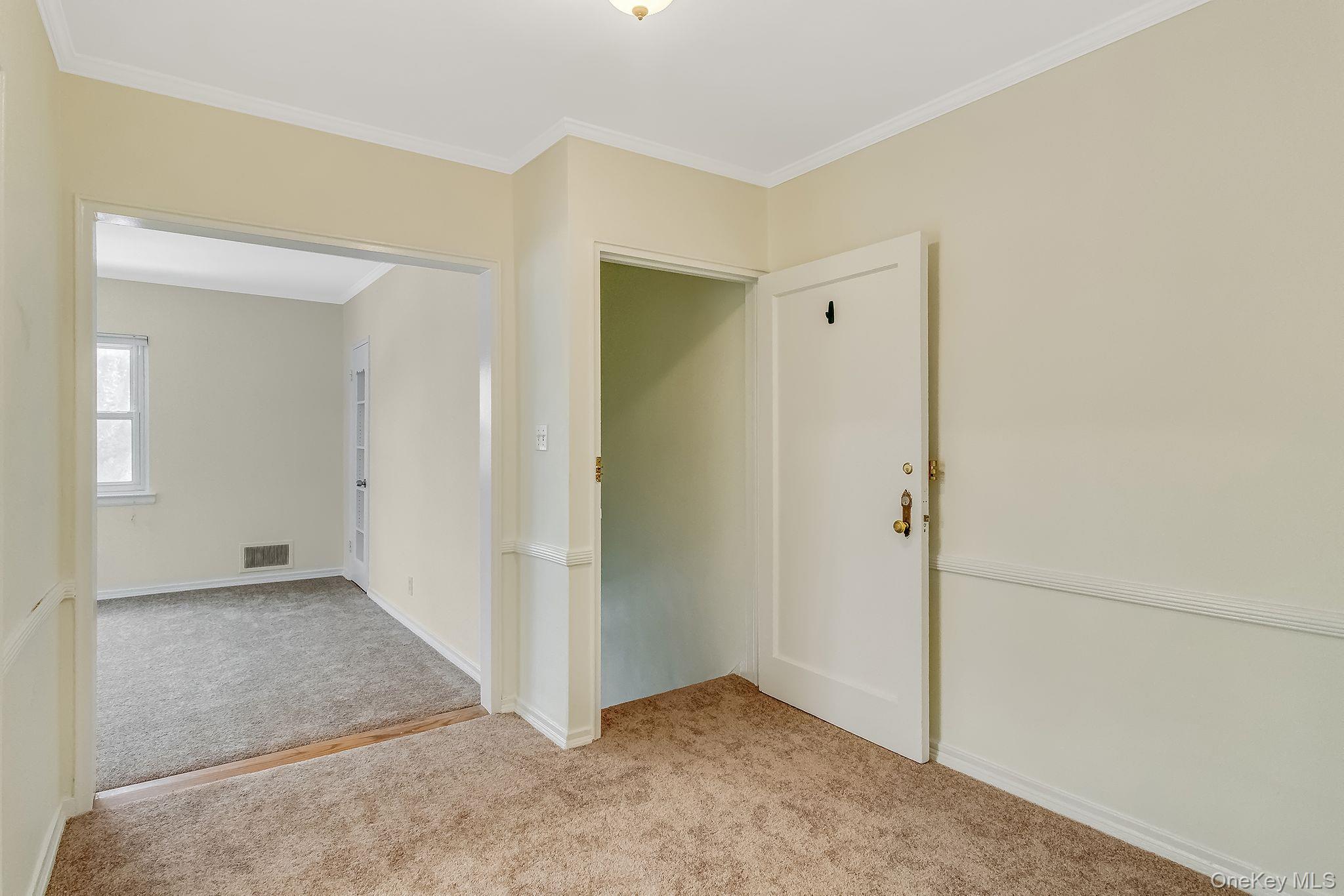 75-07 198th Street, Unit 2 photo 3