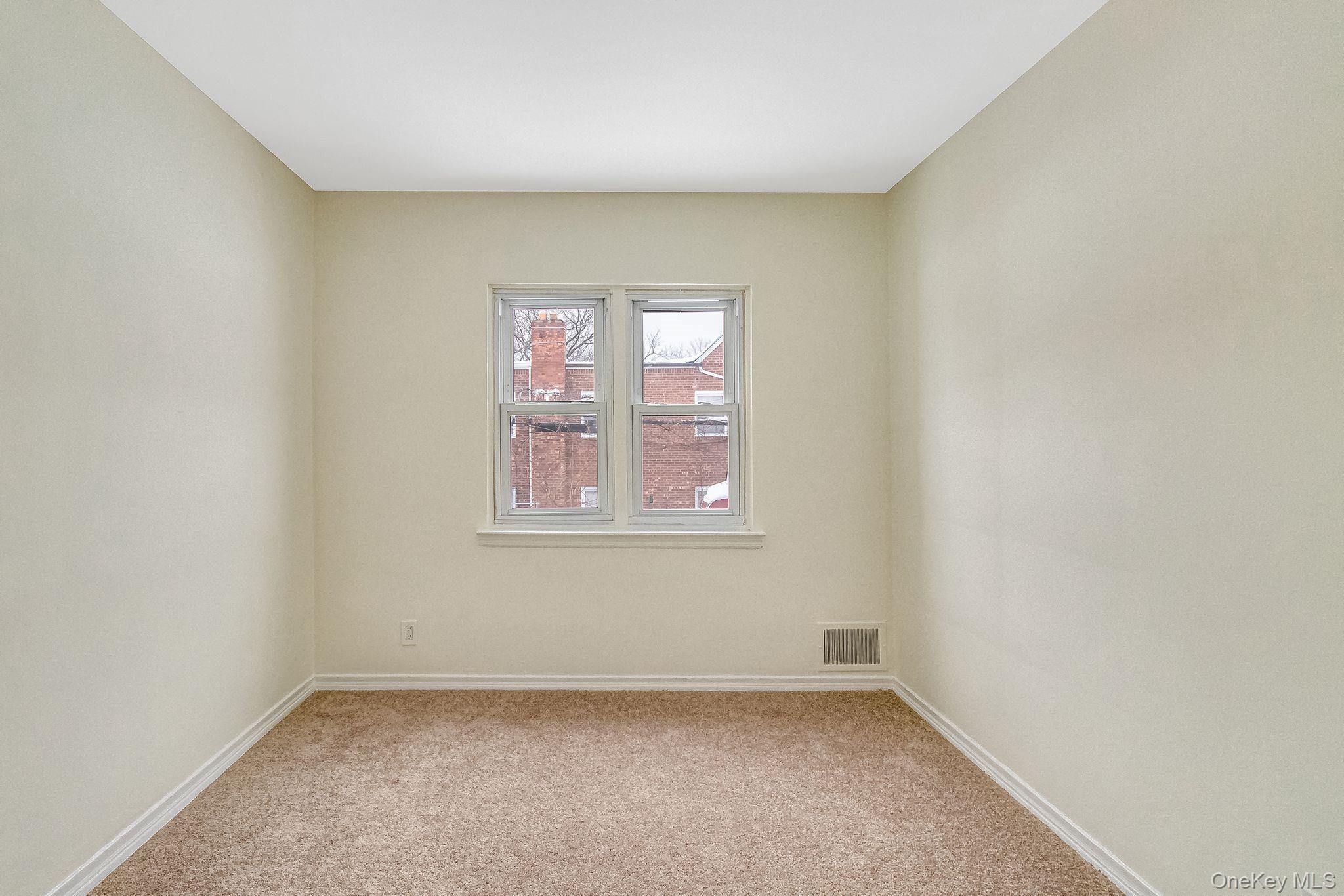 75-07 198th Street, Unit 2 photo 4