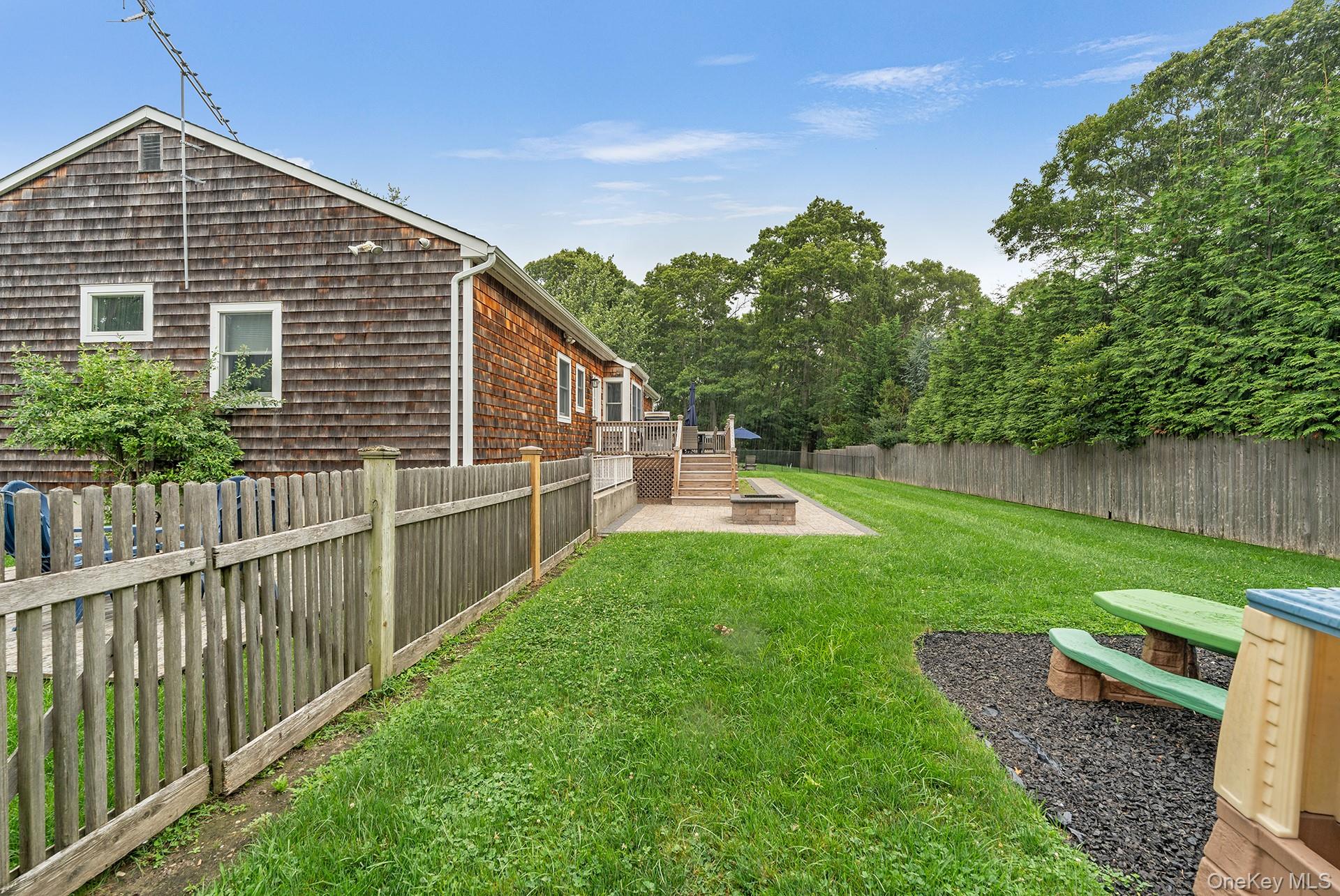10 7th Street – For Sale photo 22