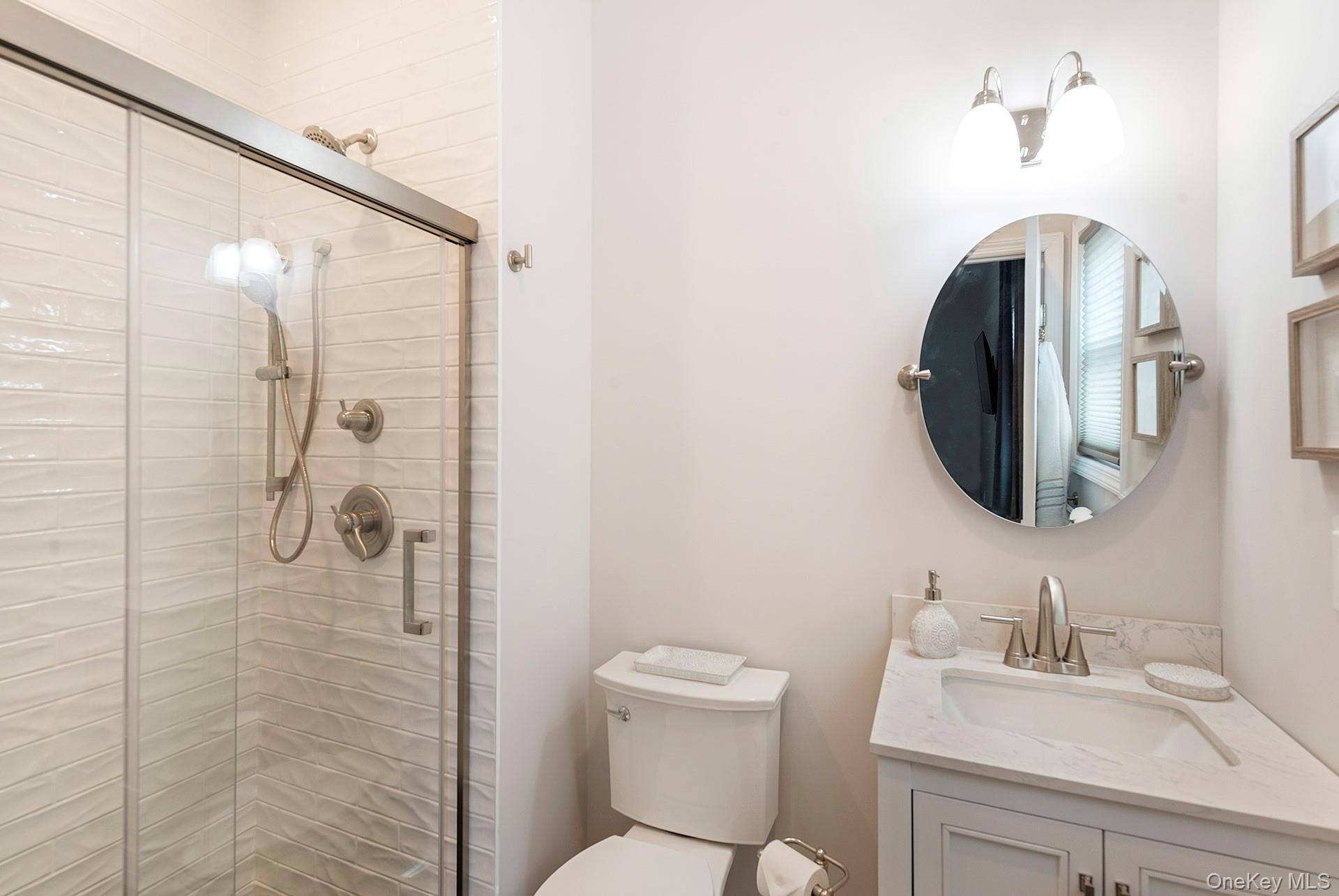 10 7th Street – For Sale photo 16