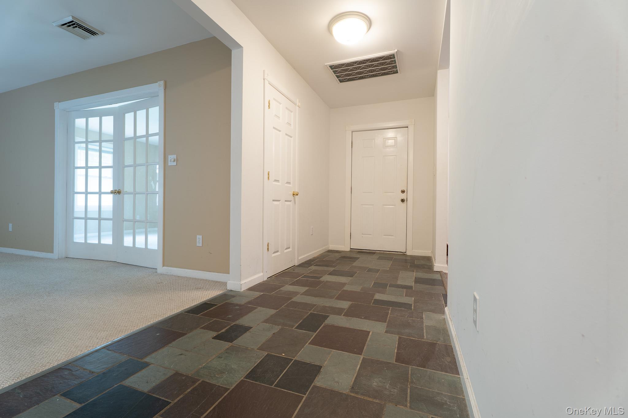 1-18 Willow Way, Unit 6 (Locust photo 5