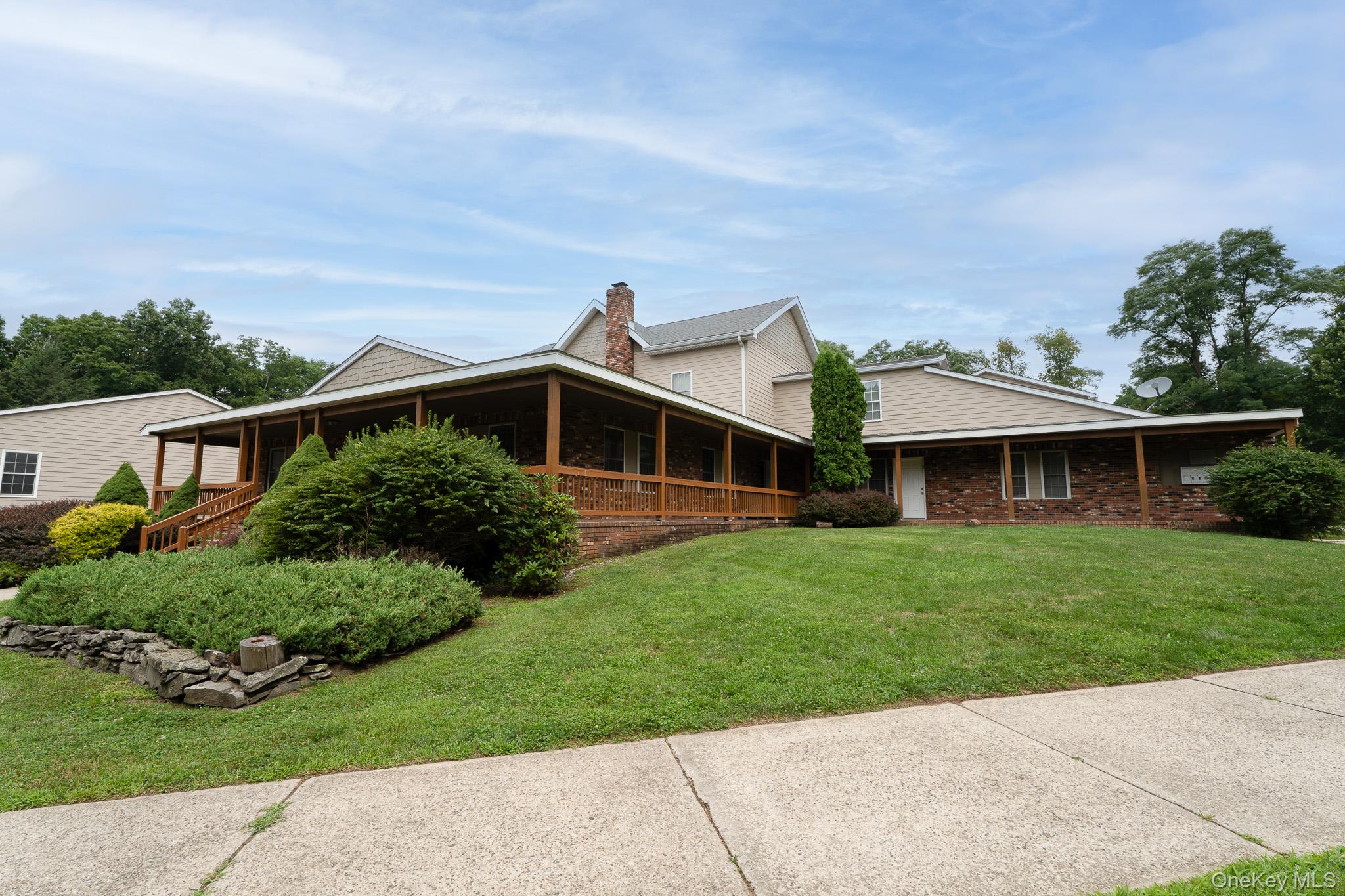 1-18 Willow Way, Unit 6 (Locust photo 13