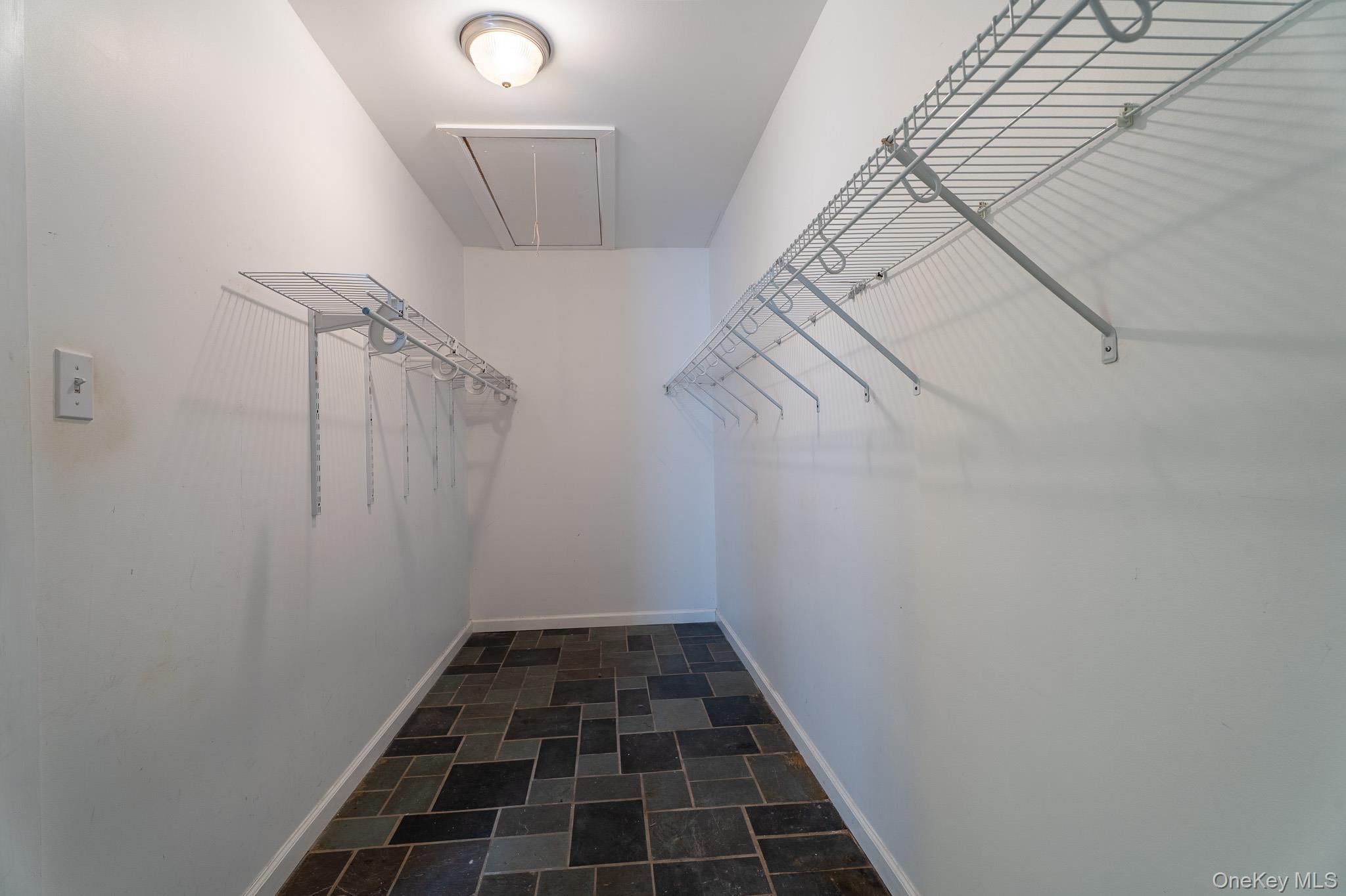 1-18 Willow Way, Unit 6 (Locust photo 10