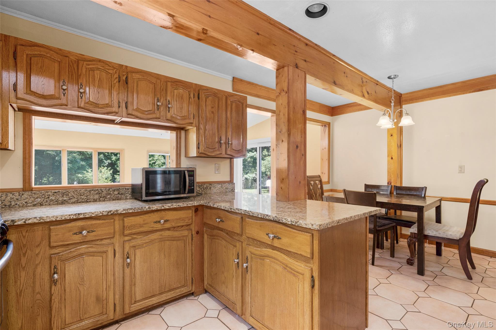 208 Woodhampton Drive – For Sale photo 9