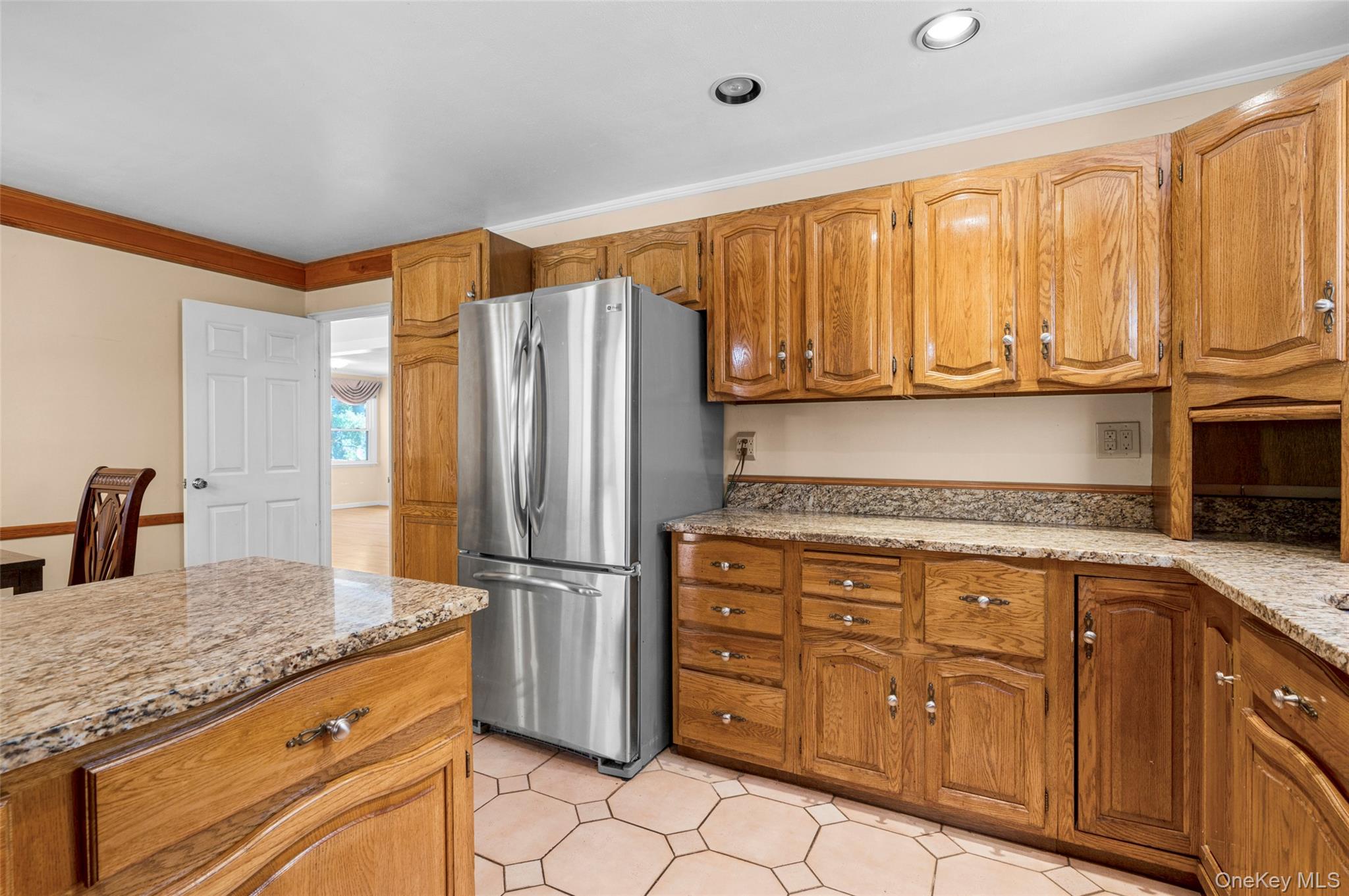 208 Woodhampton Drive – For Sale photo 10