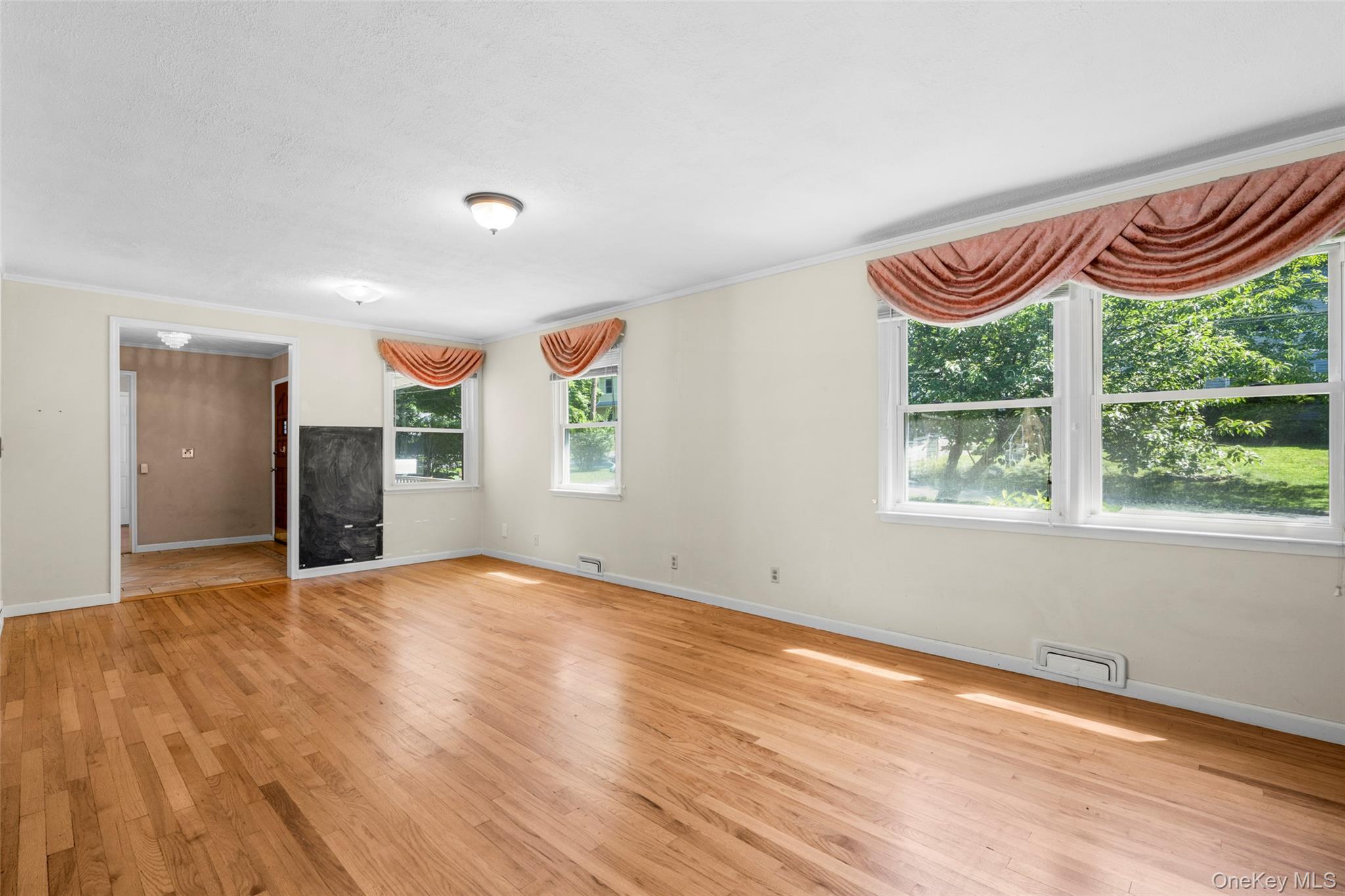 208 Woodhampton Drive – For Sale photo 5