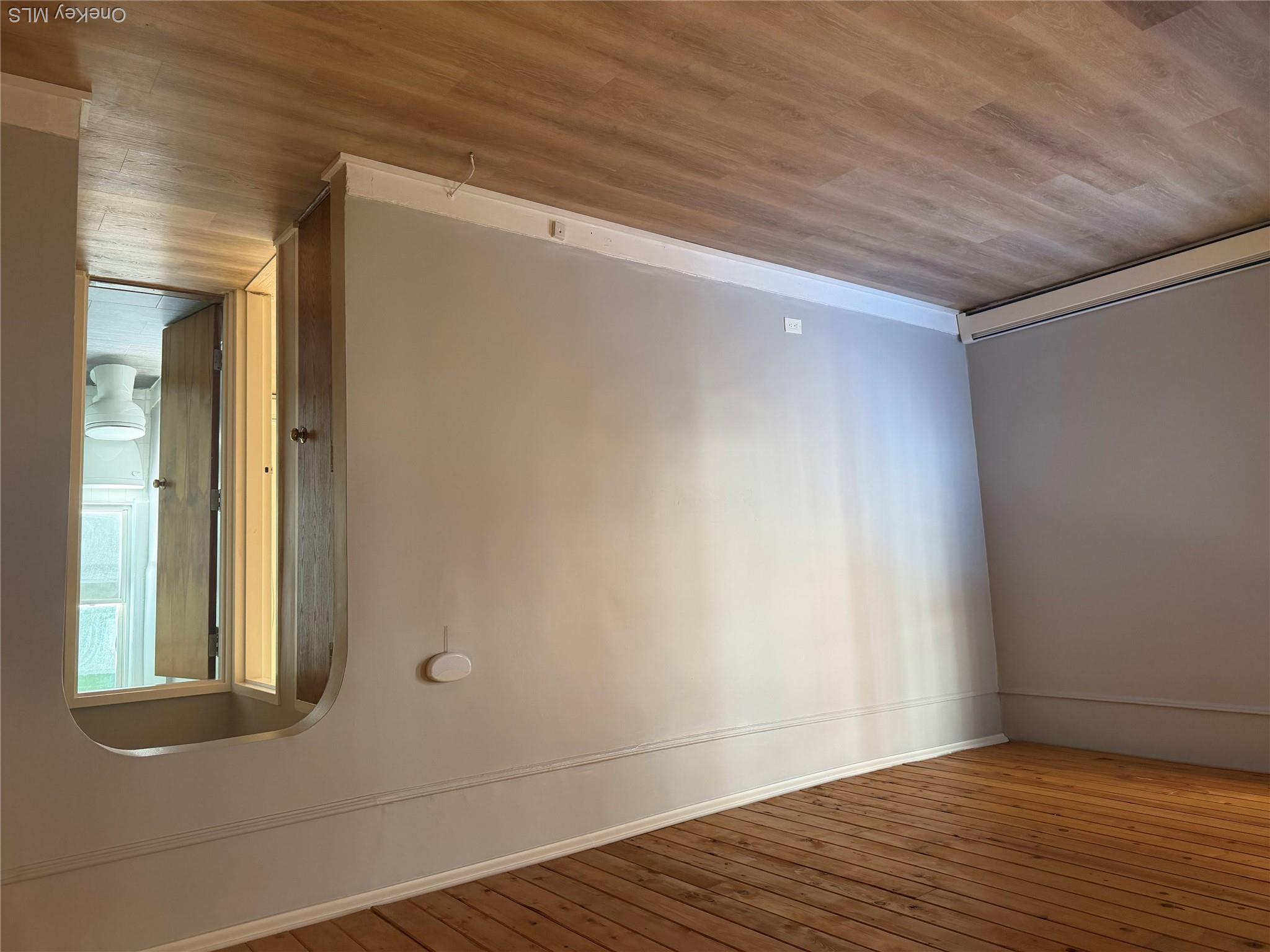 572 Warburton Avenue, Unit 2E photo 2