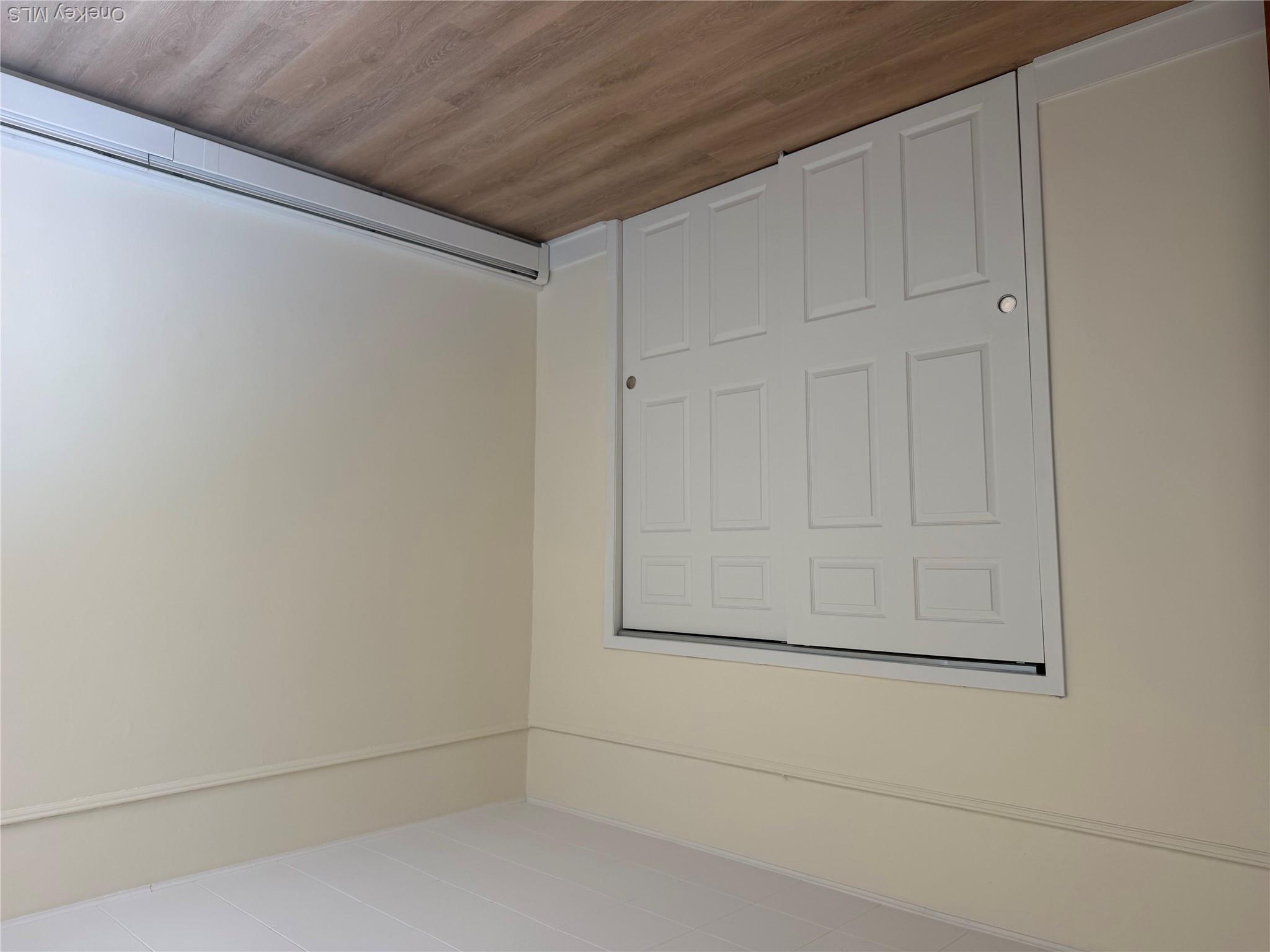 572 Warburton Avenue, Unit 2E photo 6