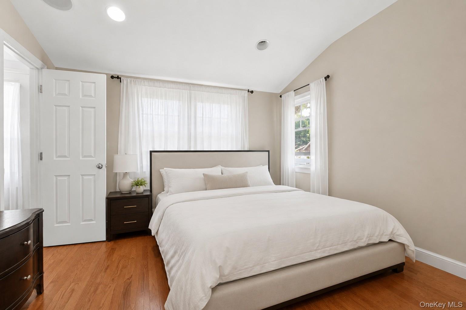 16 Marlboro Place – For Sale photo 8