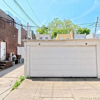 2076 Coyle Street – For Sale photo 22