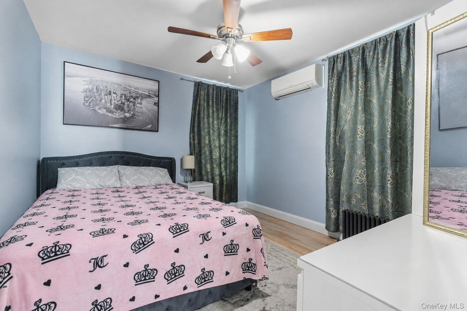 995 Kings Parkway – For Sale photo 9
