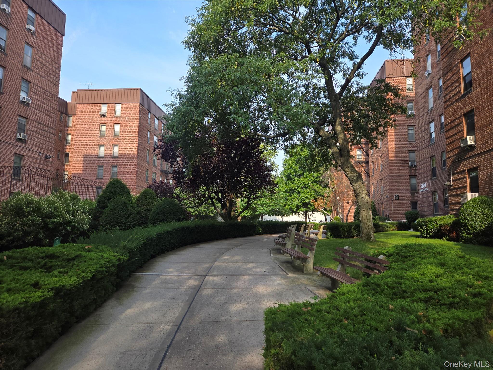 2190 Brigham Street, Unit 4B photo 2