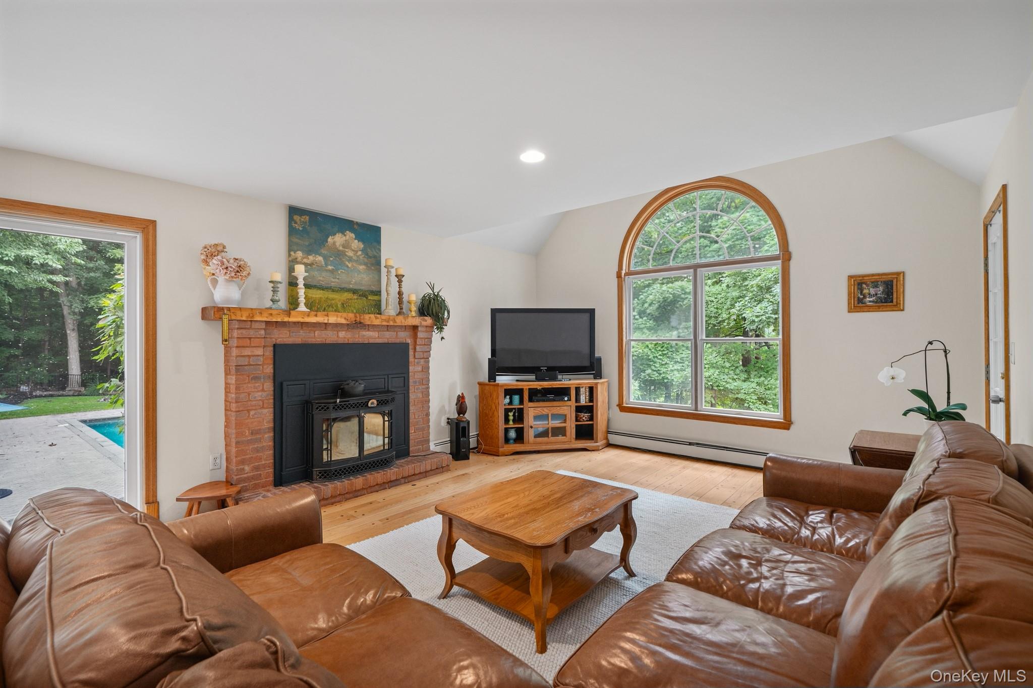 276 Daisy Lane – For Sale photo 14